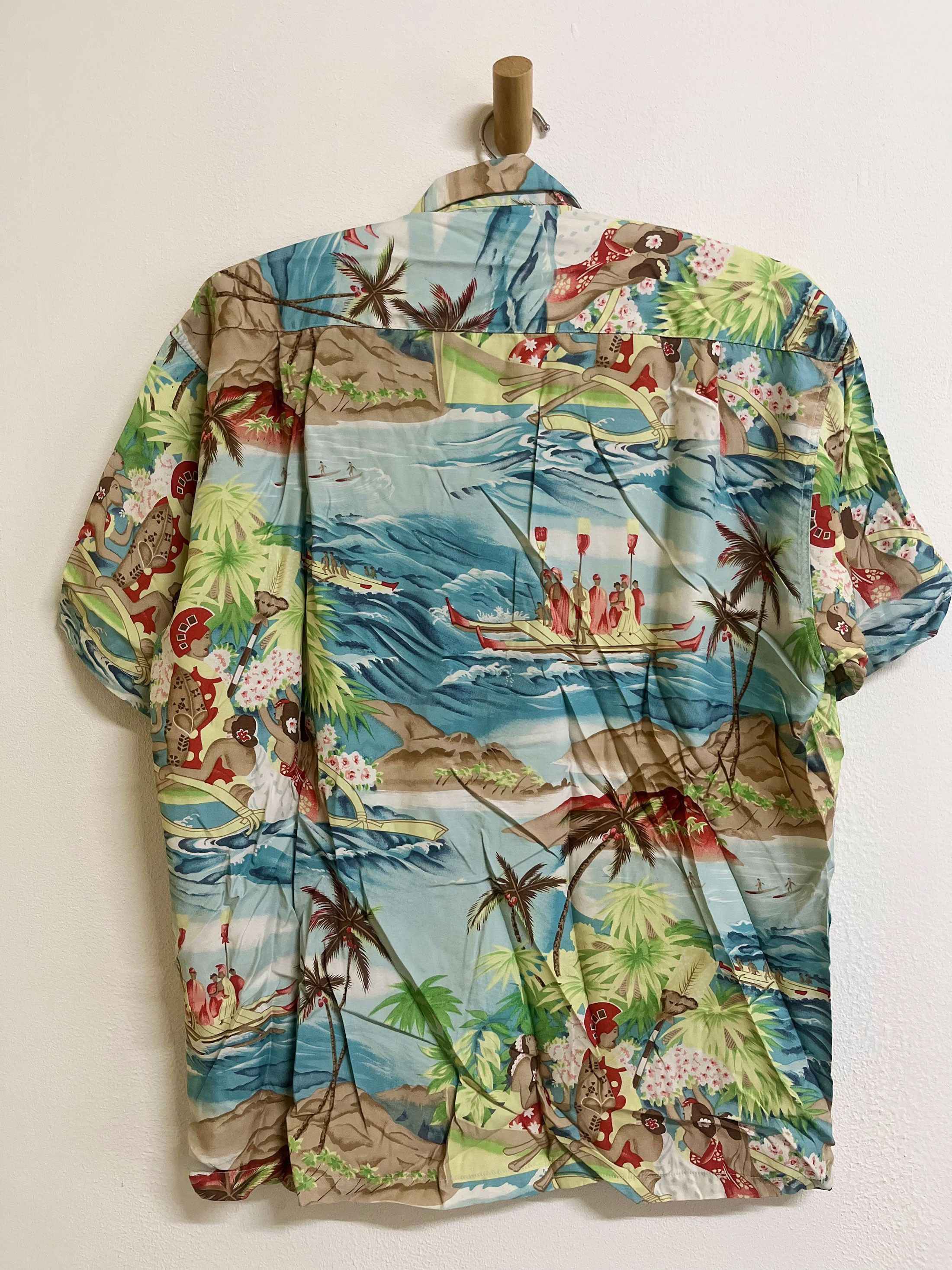 Individual Sentiments Vintage All Over Print Hawaiian Hawaii Short Sleeve Surf Size US L / EU 52-54 / 3 - 4 Thumbnail