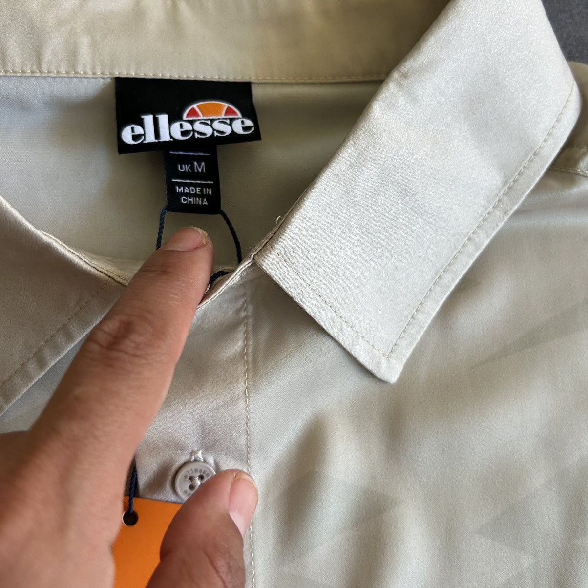 Ellesse Authentic Ellese Capri Beige Shirt Size US M / EU 48-50 / 2 - 4 Thumbnail