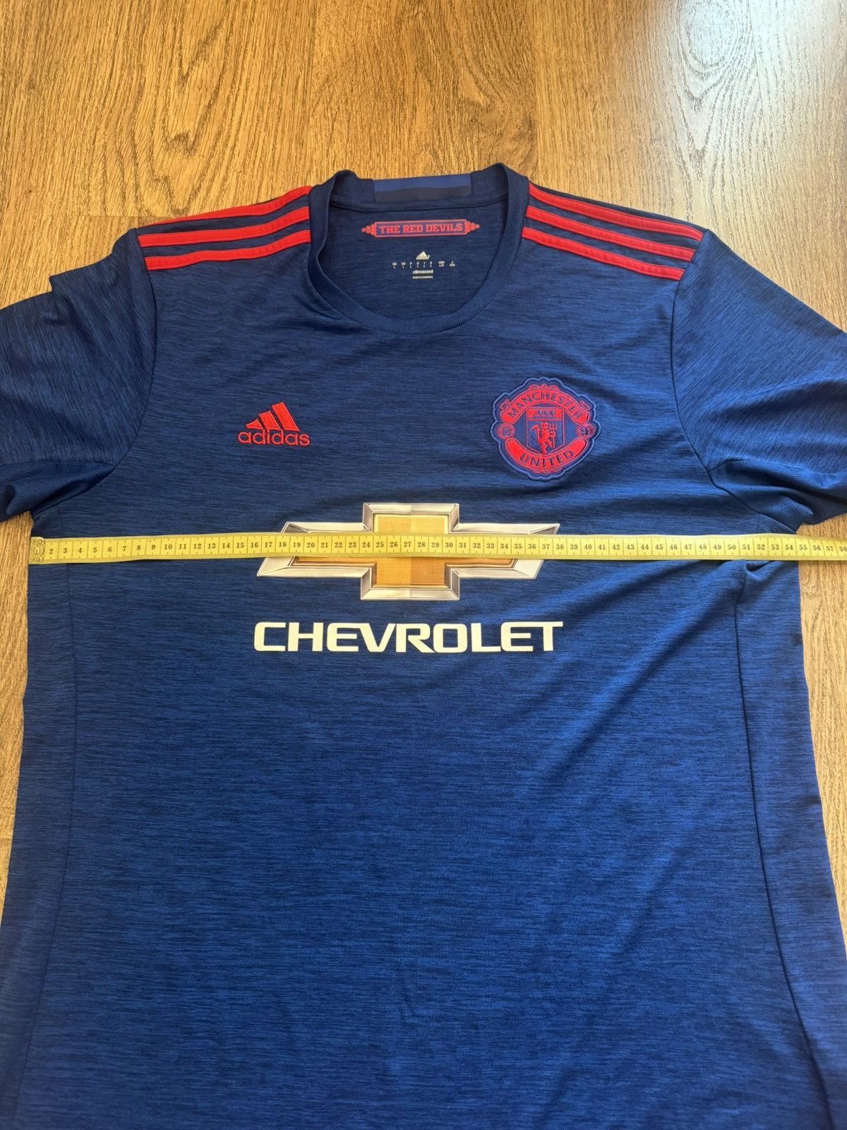 Adidas MANCHESTER UNITED 2016 2017 AWAY SOCCER JERSEY ADIDAS SZ L Size US L / EU 52-54 / 3 - 3 Thumbnail