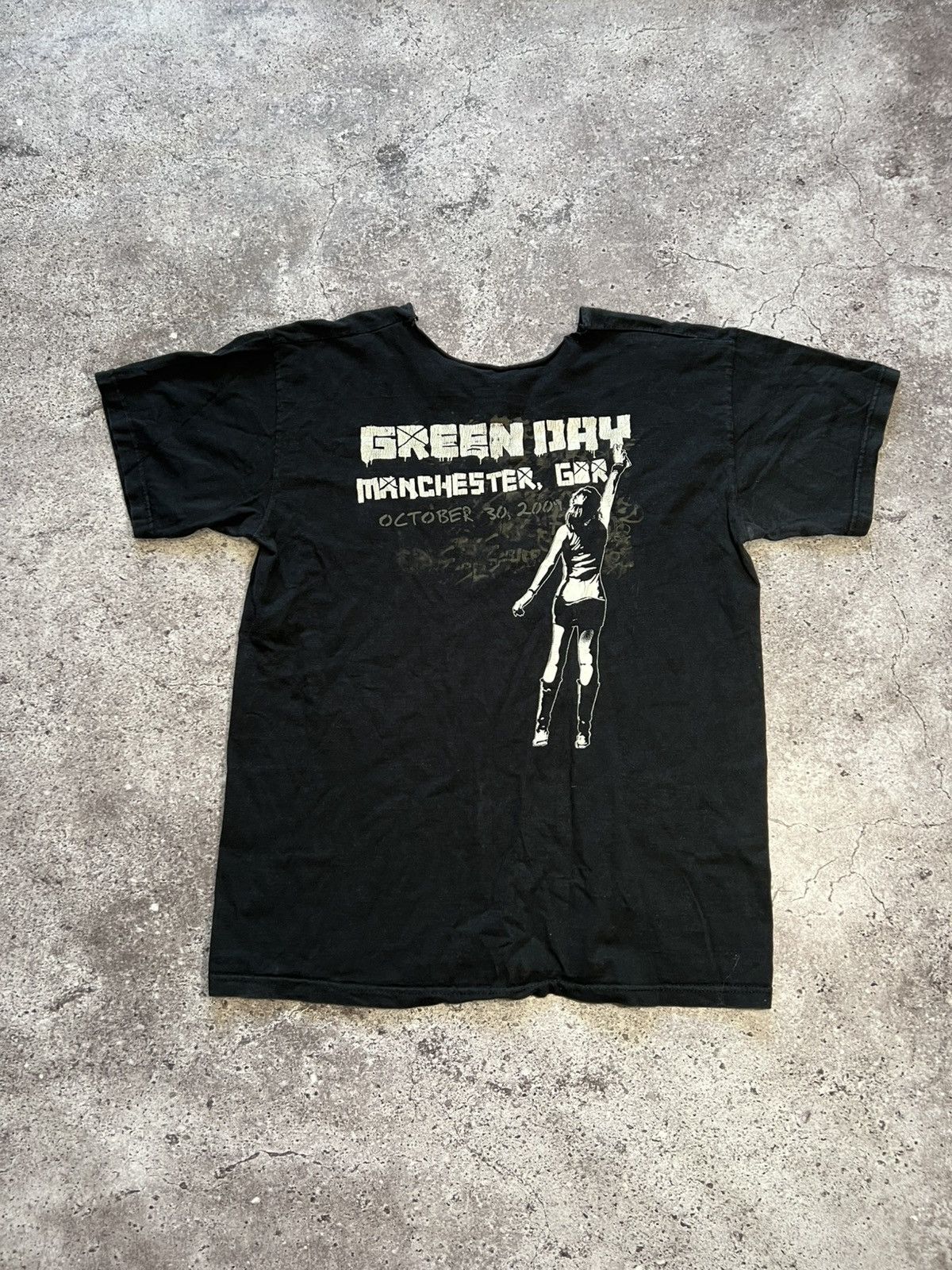 Band Tees × Vintage Vintage 2000s GREEN DAY TRASHED BAND TEE Size US M / EU 48-50 / 2 - 3 Thumbnail