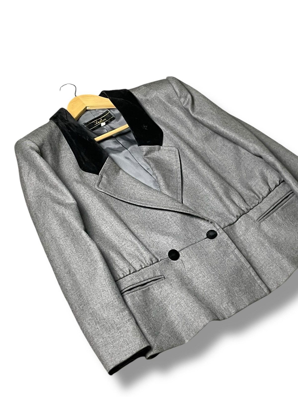 Designer × Japanese Brand × Vintage Leilian Japanese Brand Outerwear Blazer (6) Size US XS / EU 42 / 0 - 5 Thumbnail