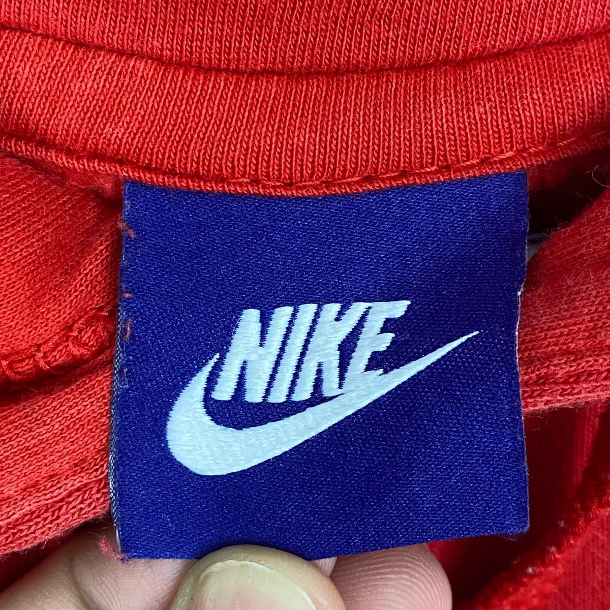 Other Vintage Nike Hoodie Sweater Big Logo Red Pullover Jumper M Size US M / EU 48-50 / 2 - 5 Thumbnail