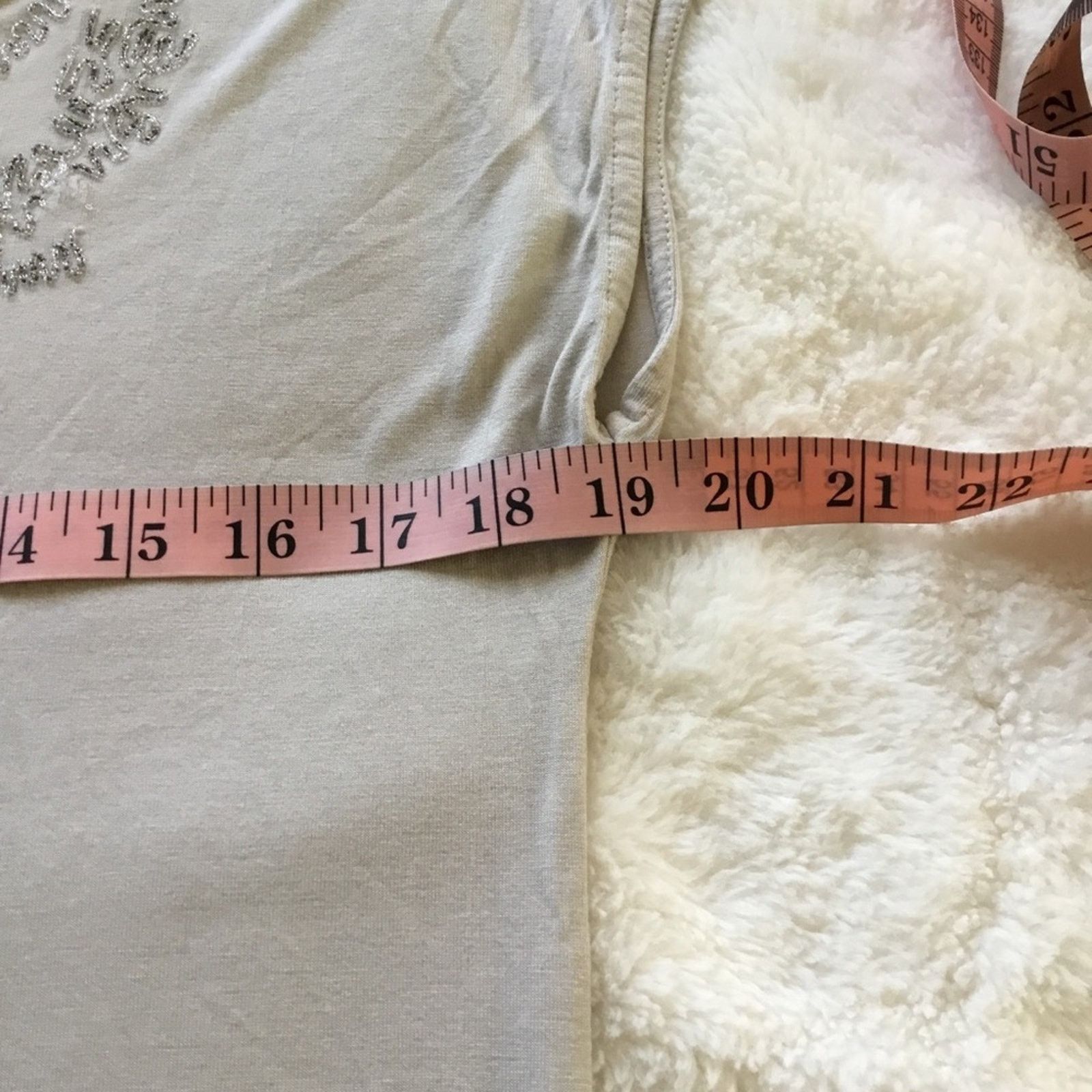 Club Monaco Club Monaco Light Gray Asymmetrical Sequined Top Size S / US 4 / IT 40 - 10 Thumbnail