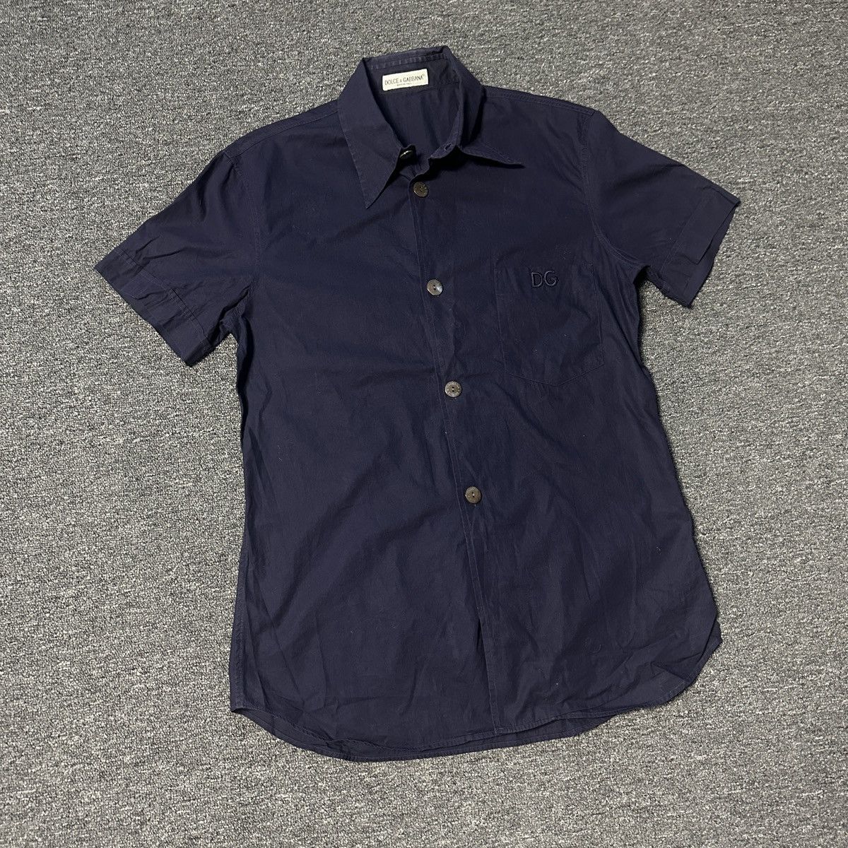 Dolce & Gabbana × Vintage Vintage Dolce & Gabbana Short Sleeve Button Up Shirt Size US M / EU 48-50 / 2 - 2 Thumbnail