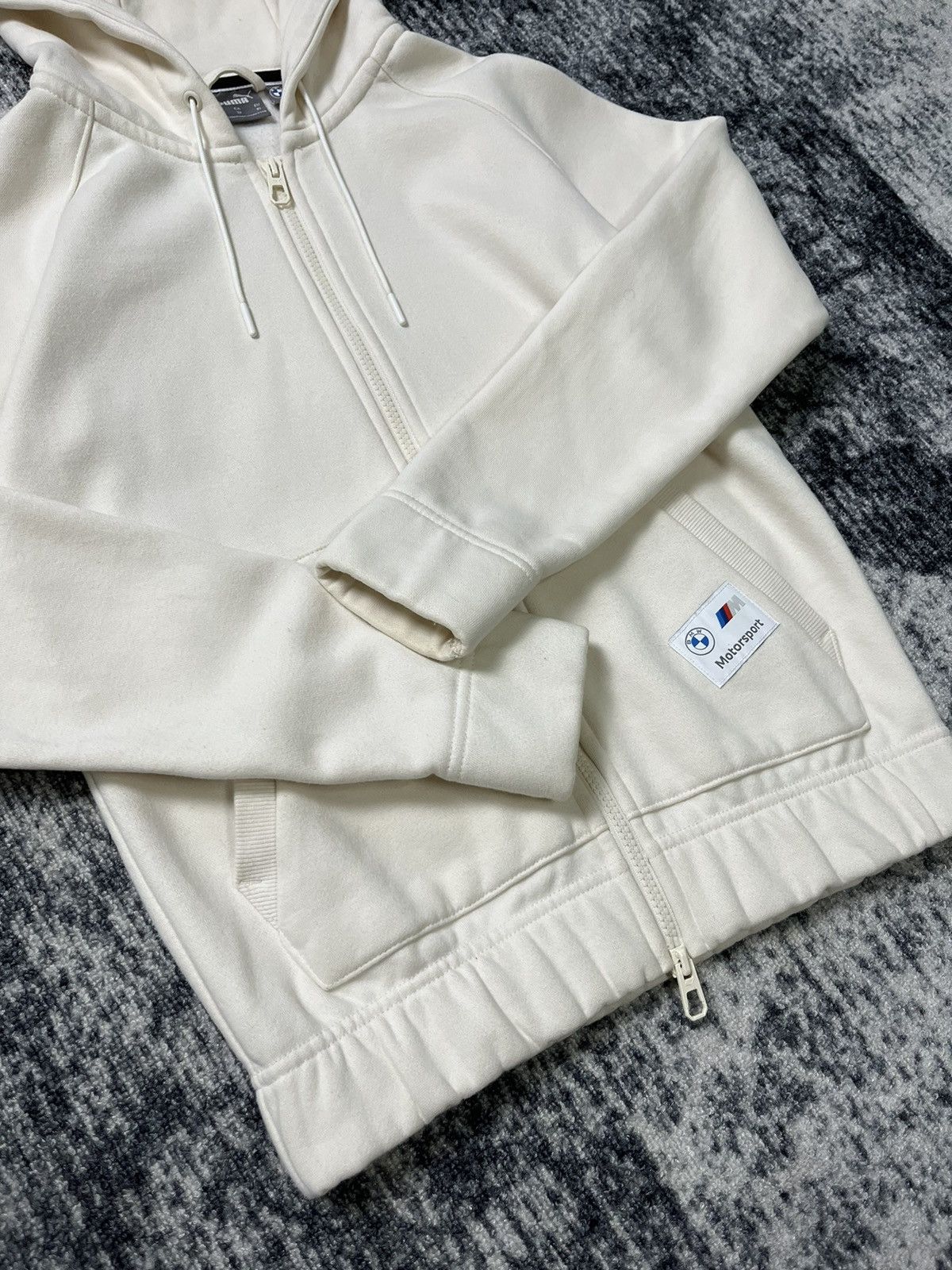 BMW × Puma Vintage Puma BMW M MOTORSPORT HOODED SWEAT JACKET WOMEN Size XS / US 0-2 / IT 36-38 - 6 Thumbnail