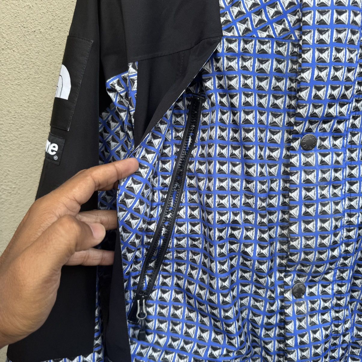 Supreme × The North Face Supreme X The North Face Studded Mountain Light Jacket Royal Size US S / EU 44-46 / 1 - 6 Thumbnail