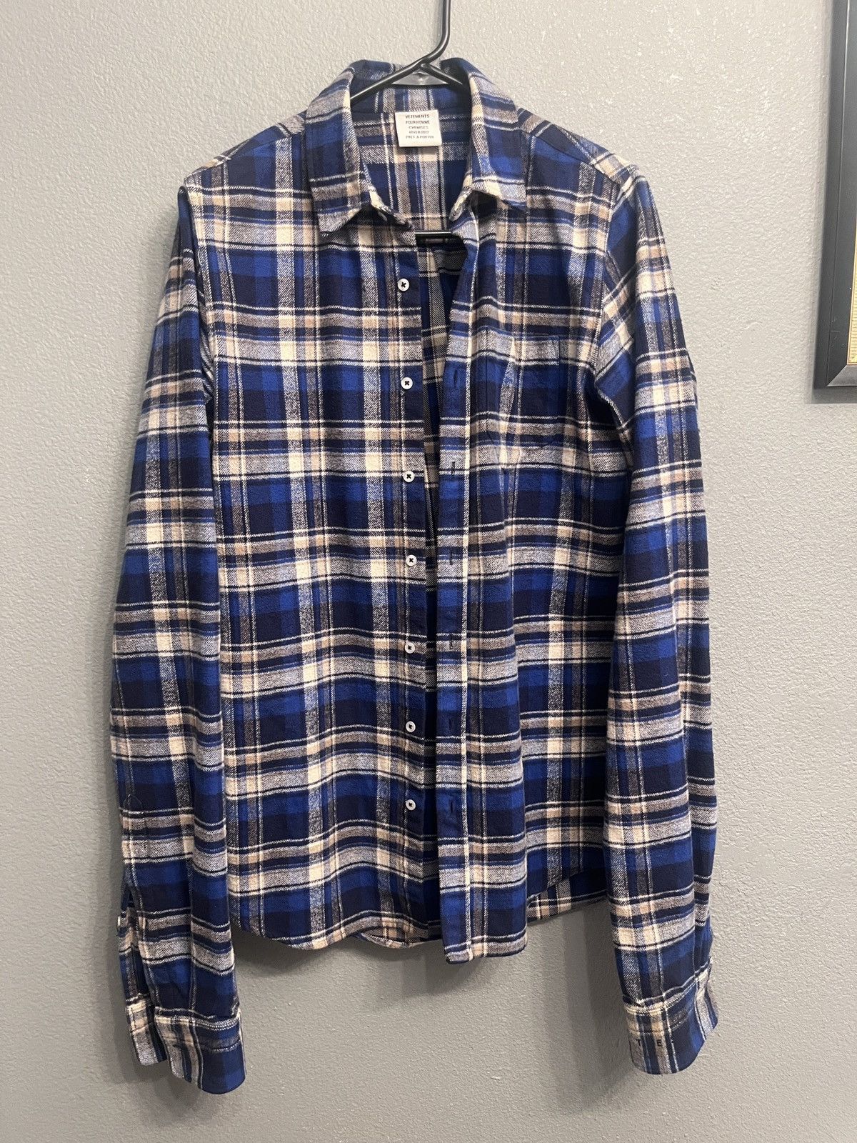 Vetements AW17 “Time Is Money” Elongated Sleeve Flannel | Grailed