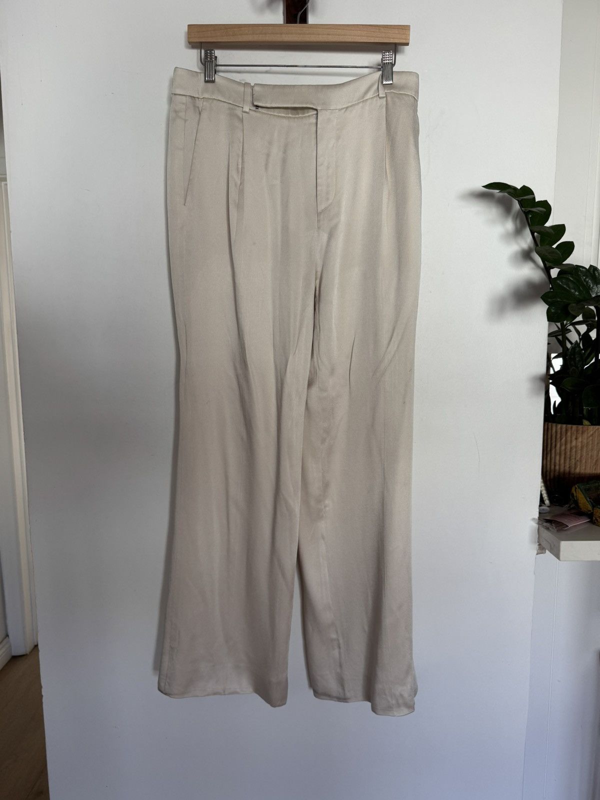 Saint Laurent Paris Viscose Cream Runway trousers Size US 32 / EU 48 - 3 Thumbnail