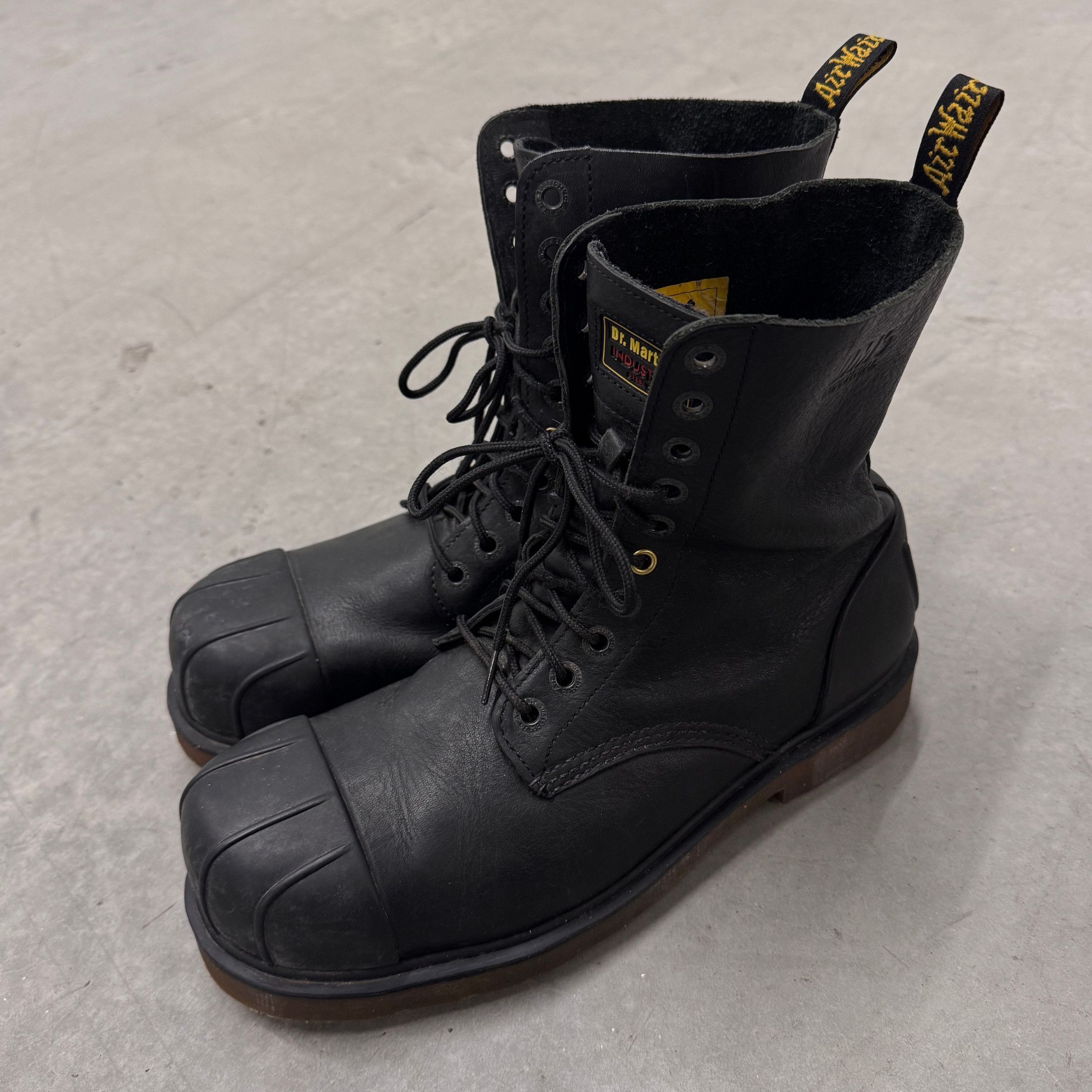 Dr Martens Mens Industrial Black Leather Soft Toe Work Boots ASTM F2892-11 Sz 8 Dr. Martens Workwear Steel Toe Solid Boots for Men for Sale  main image 4