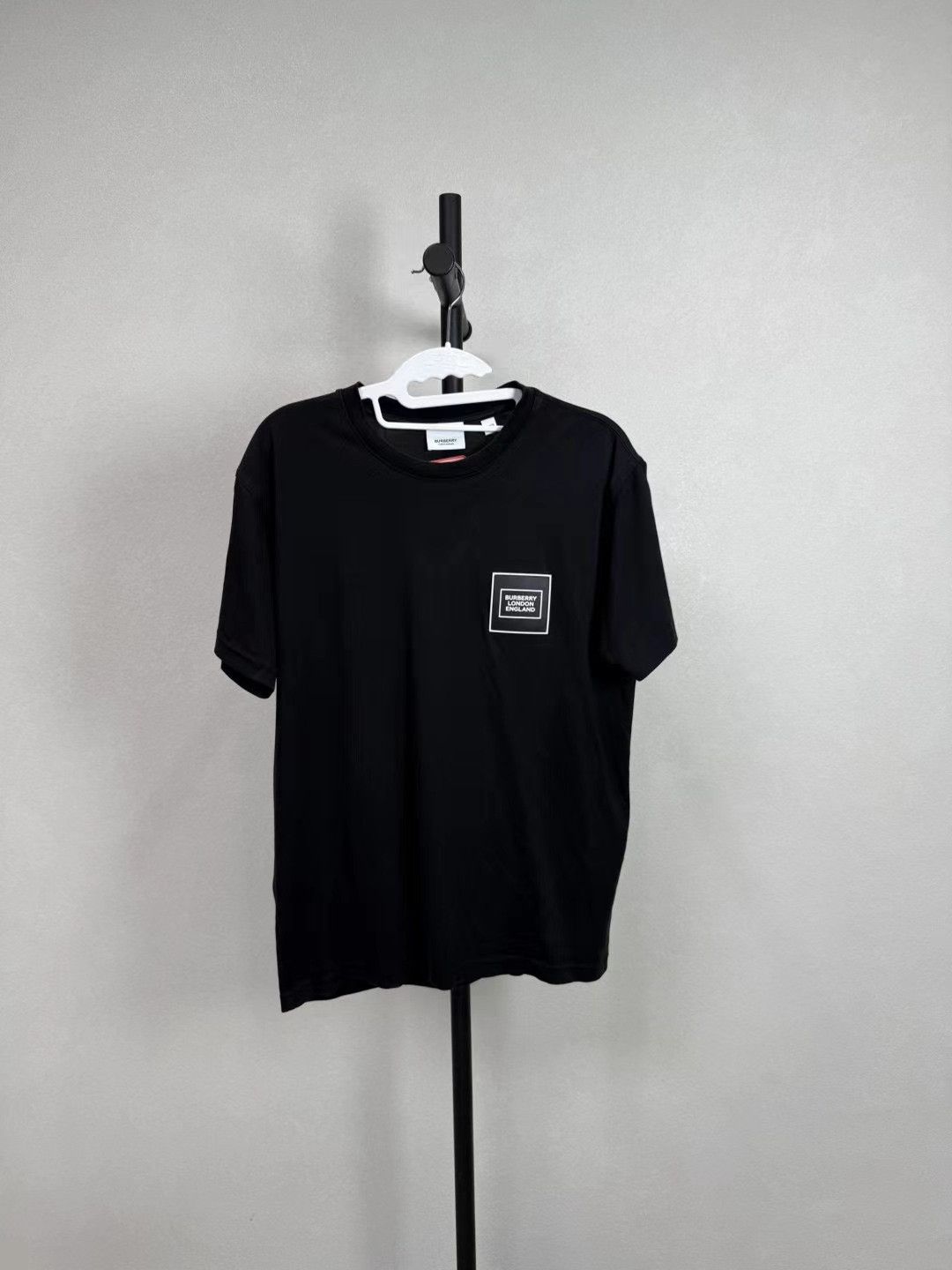 Burberry Burberry Square Logo Short Sleeve Size XXS / US 00 / IT 34 - 1 Thumbnail
