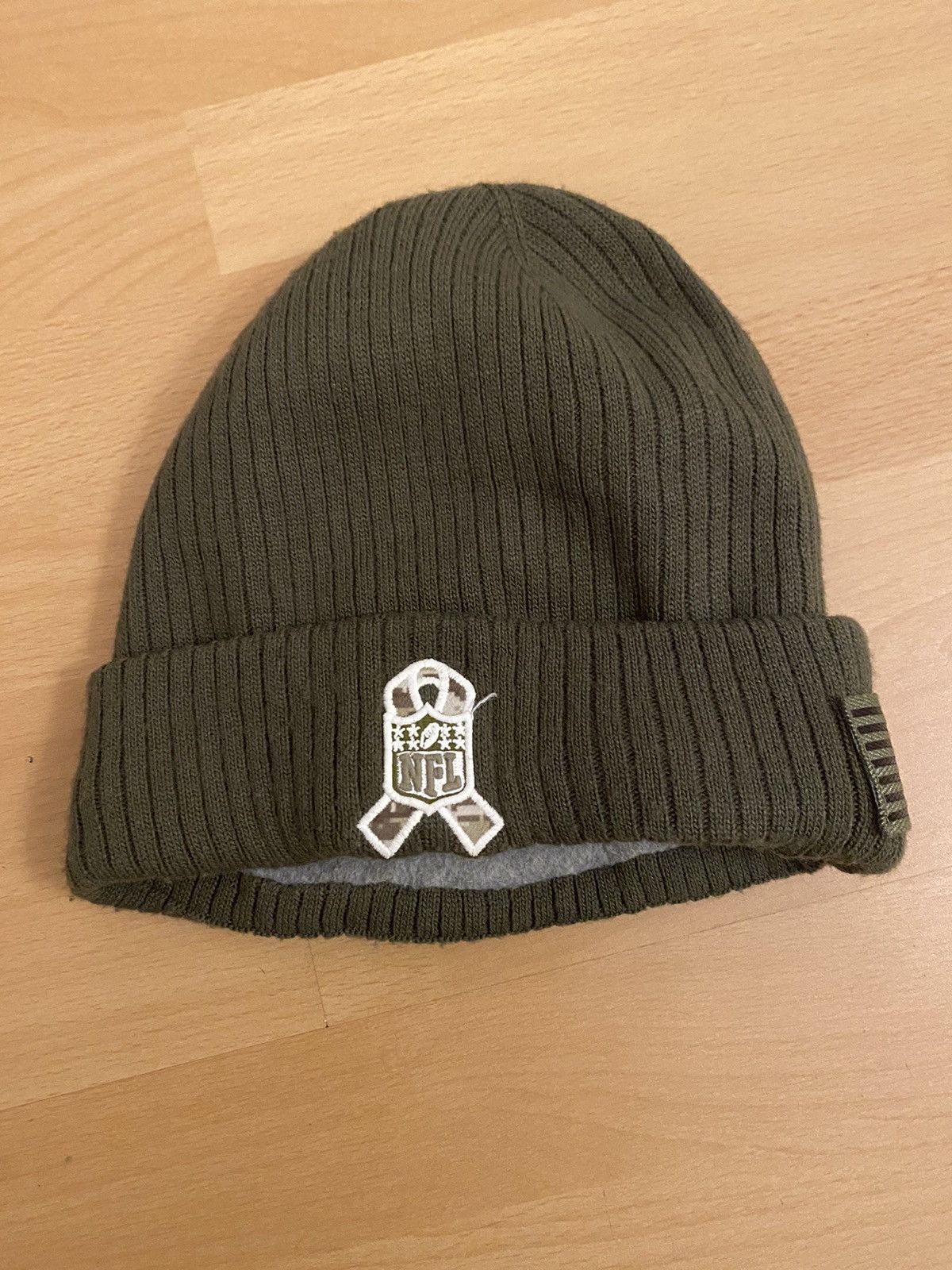 NFL × New Era Arizona Cardinals Salute to Service Beanie Size ONE SIZE - 2 Thumbnail