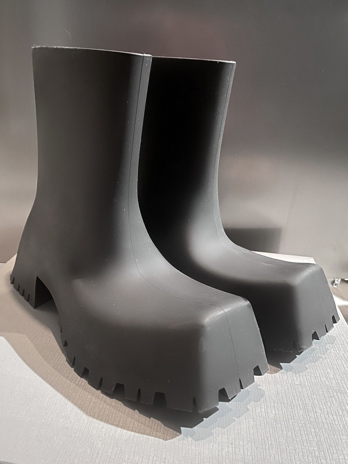 Balenciaga balenciaga trooper boots Size US 9.5 / EU 42-43 - 1 Thumbnail
