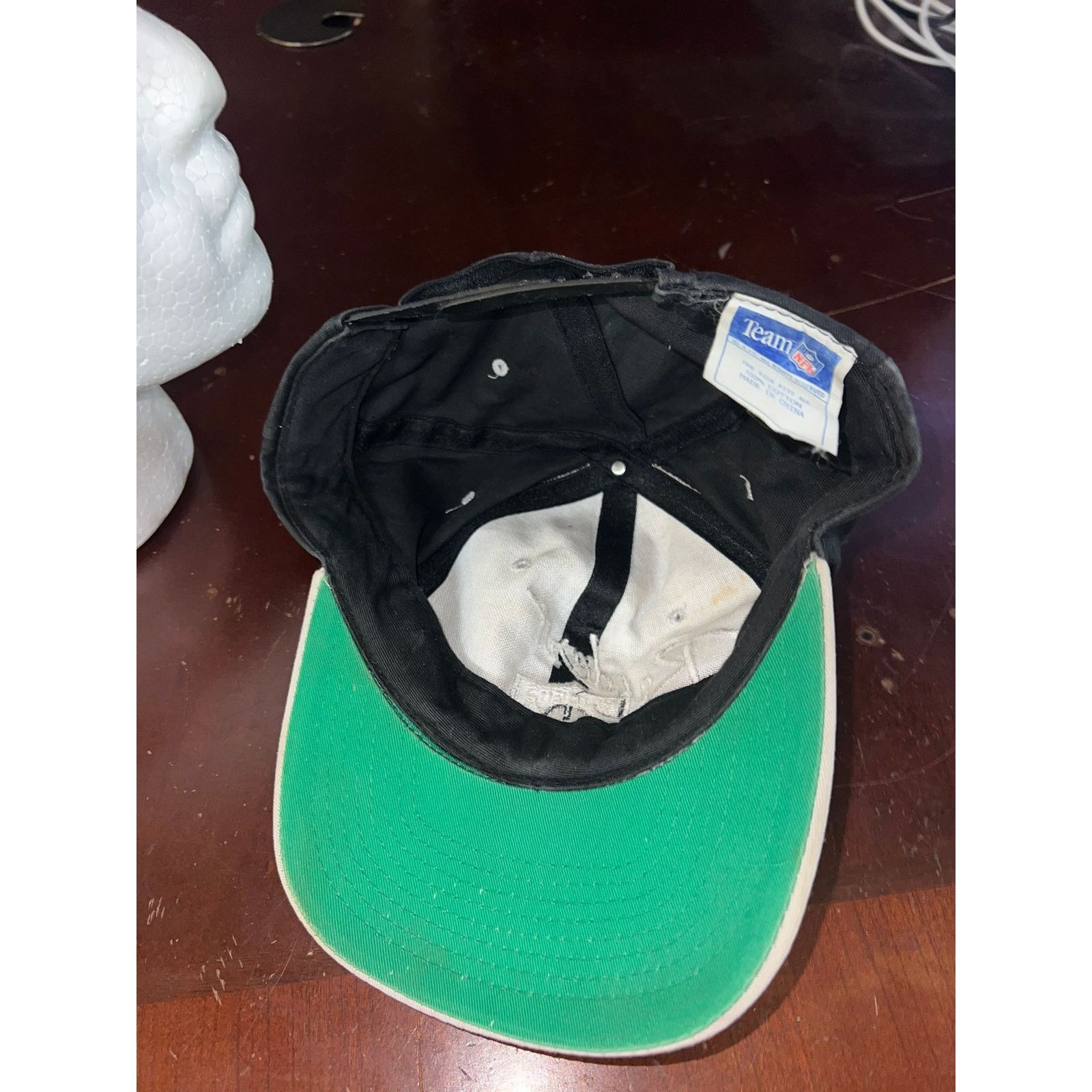 Vintage Vintage Los Angeles Raiders Script Hat Shield Stained 90s Size ONE SIZE - 9 Thumbnail