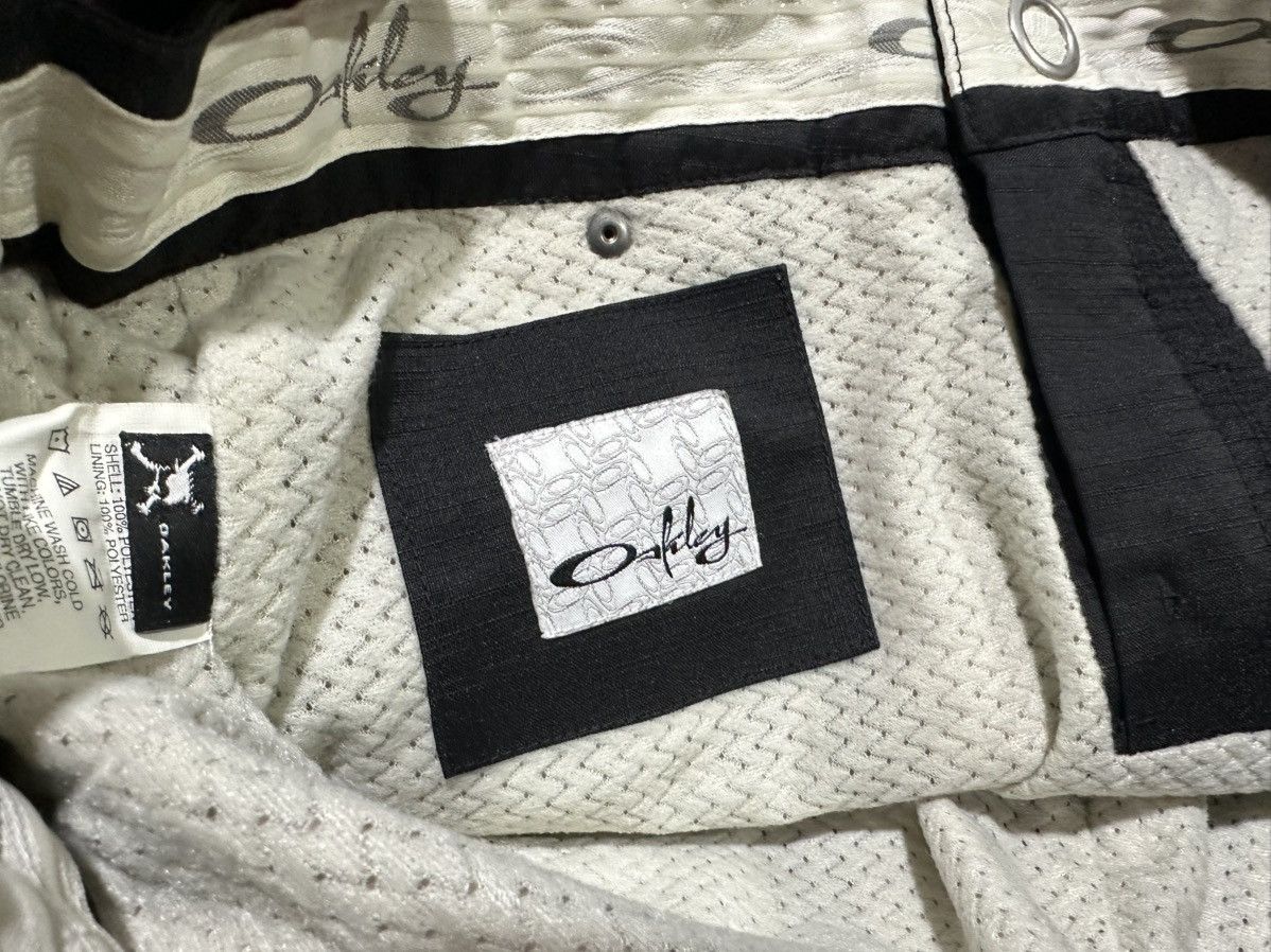 Oakley 🔥Y2K Vintage Oakley Techwear Ski Pants Baggy Flared Ripstop Size US 32 / EU 48 - 21 Thumbnail