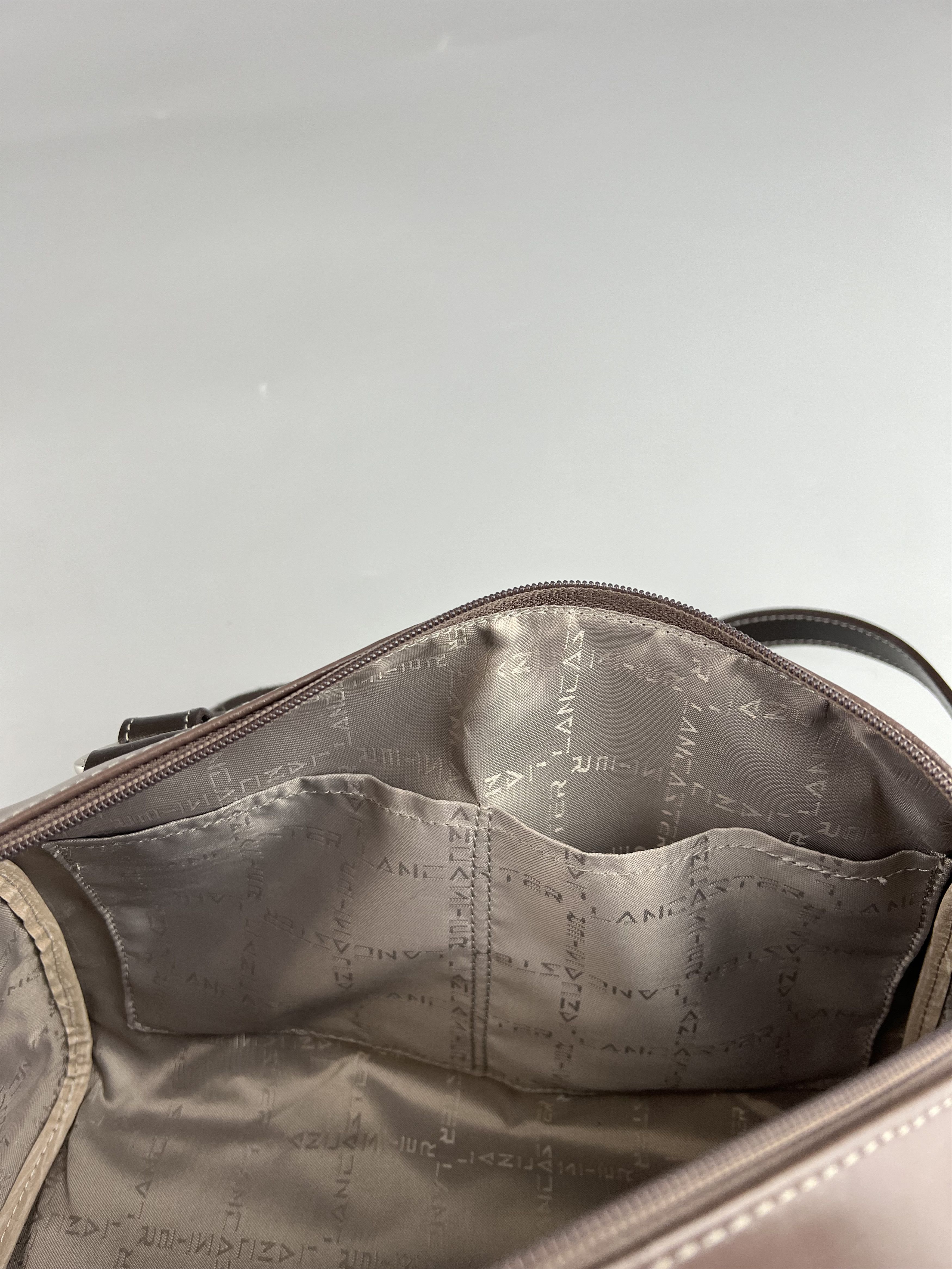 Designer Lancaster Brown Leather Crossbody Bag Size ONE SIZE - 11 Thumbnail