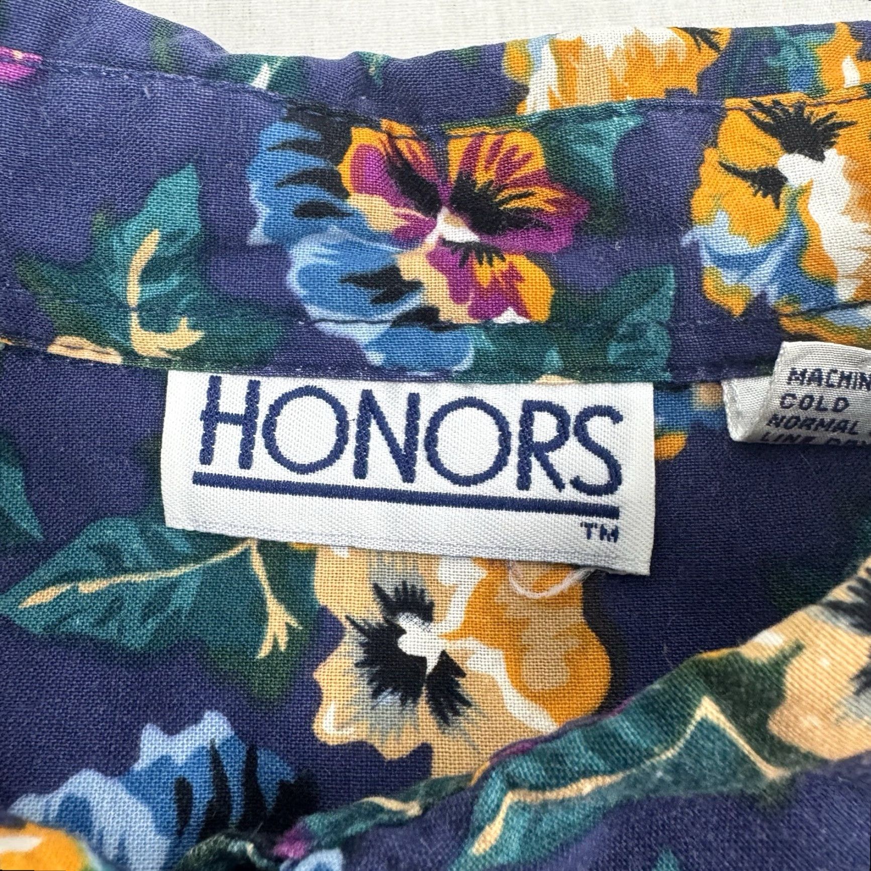 Vintage VINTAGE Honors Floral Button-Up Shirt Womens Large Blue Flowers 90s Y2K Ladies Long Sleeve Collared Shirt Size L / US 10 / IT 46 - 3 Thumbnail