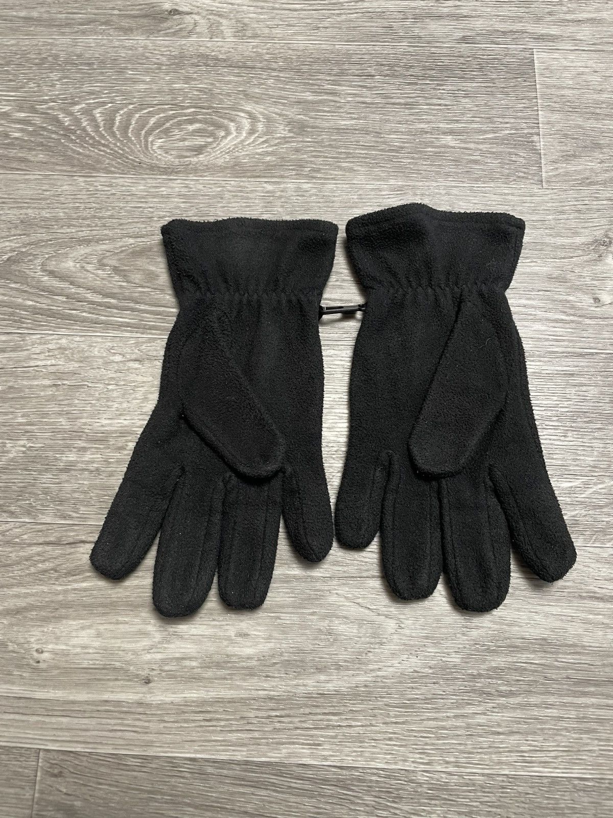 Nike Vintage Nike Black Fleece Swoosh Logo Gloves Y2K Size ONE SIZE - 7 Thumbnail