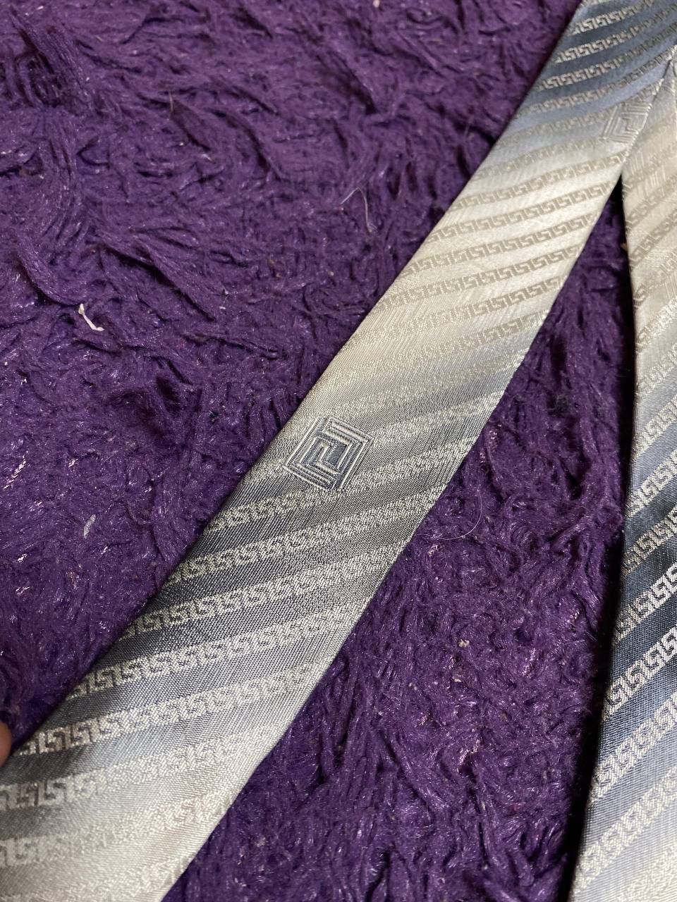 Versace Vintage Versace Silk Tie Made In Italy Size ONE SIZE - 12 Thumbnail