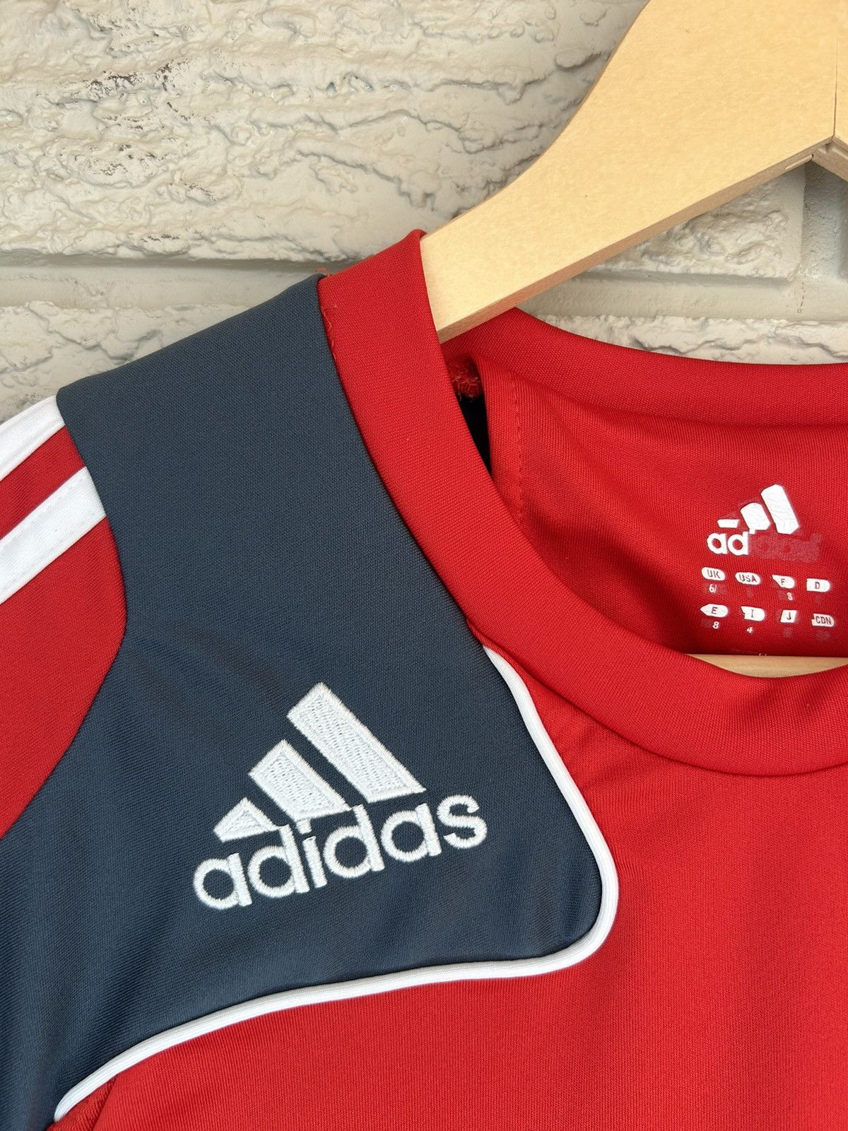Adidas × Vintage Vintage Adidas Toronto FC 2008 Soccer Jersey Size US S / EU 44-46 / 1 - 4 Thumbnail