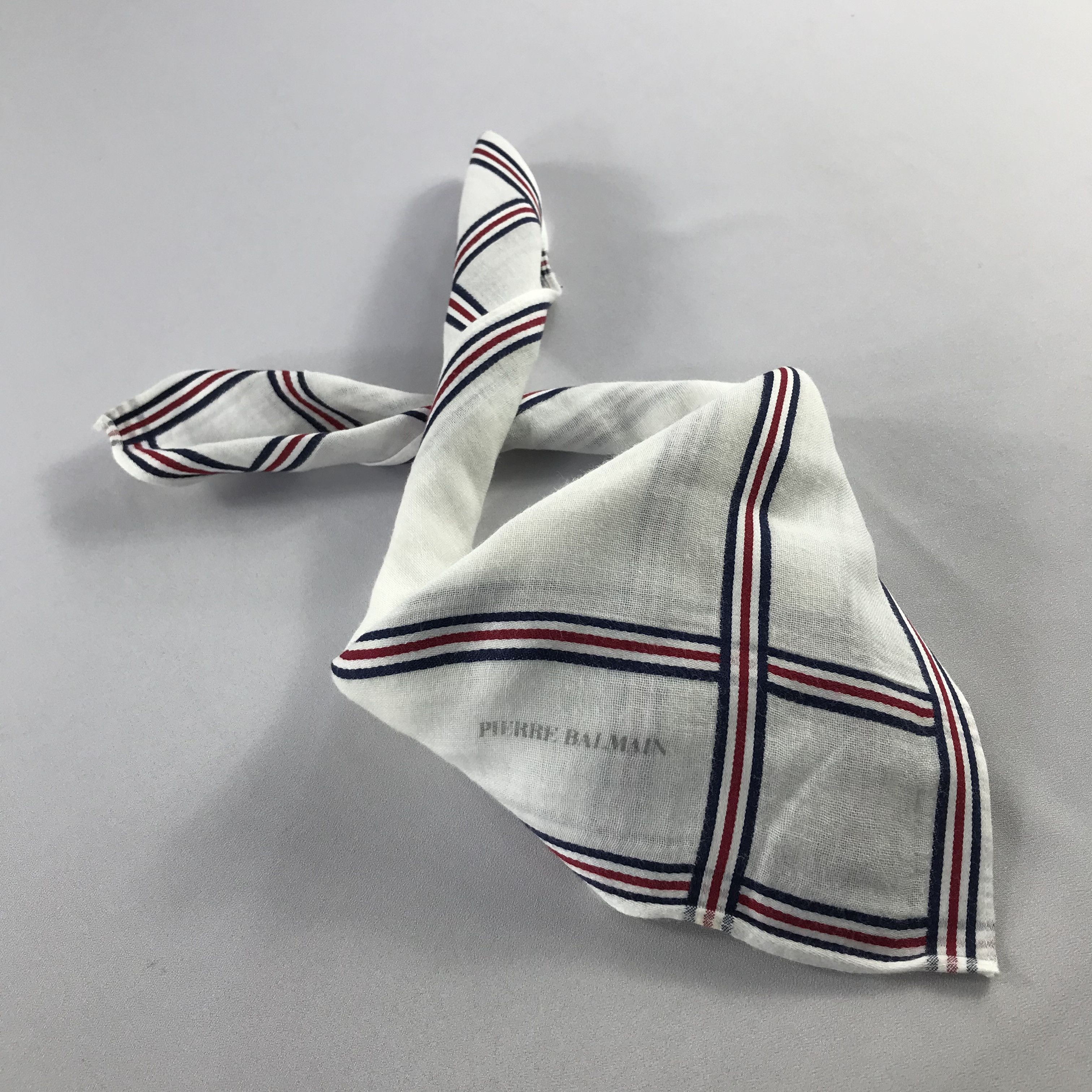 Pierre Balmain Pierre Balmain Handkerchief / Bandana / Neckerchief C681 Size ONE SIZE - 2 Thumbnail