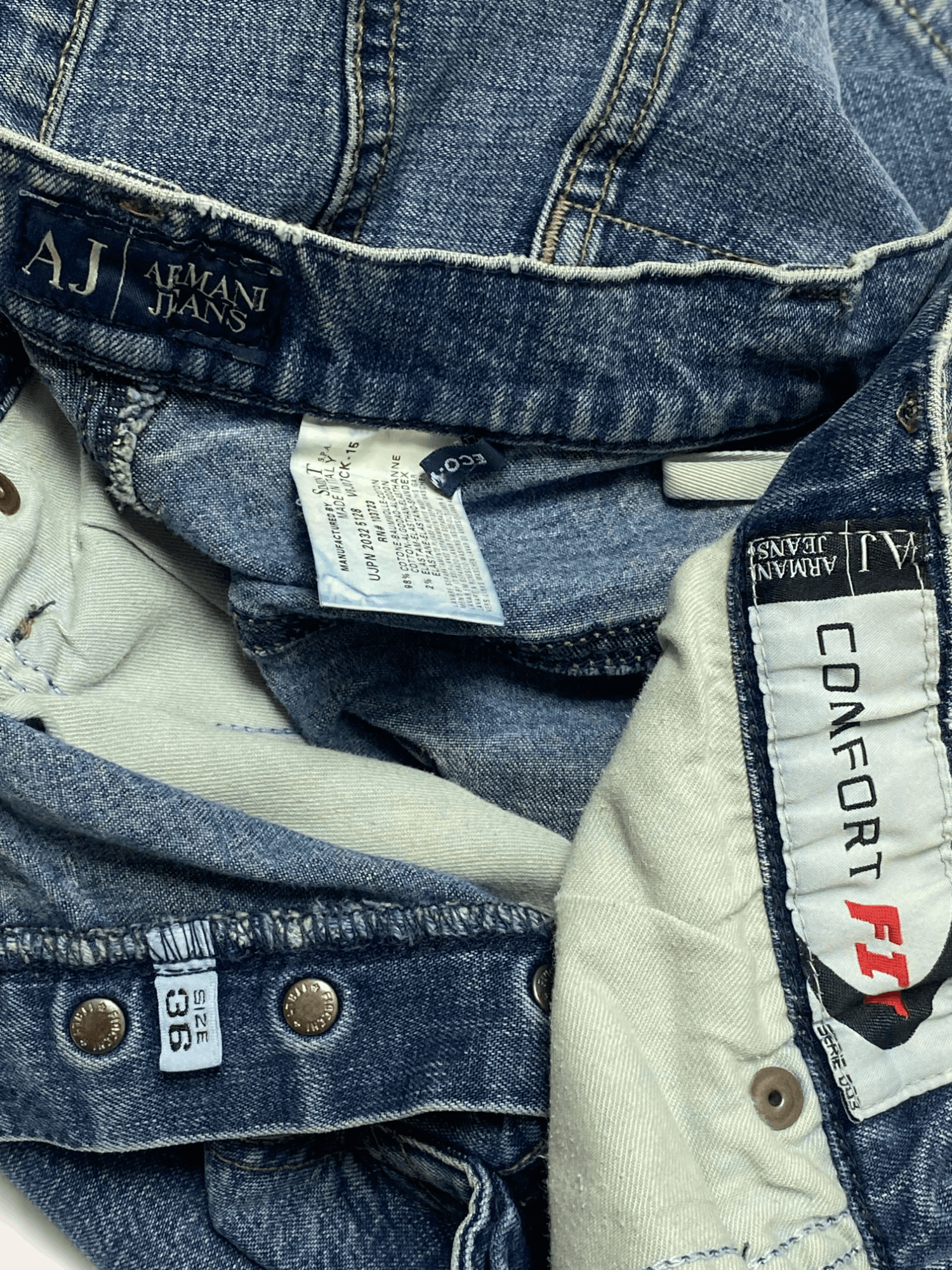Armani 00s Vintage ARMANI JEANS Light Blue Wash Denim Jeans Y2k Size US 32 / EU 48 - 9 Thumbnail