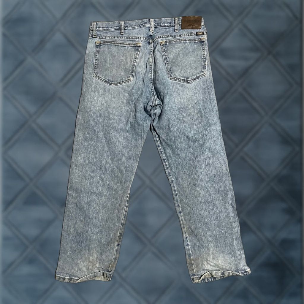 Wrangler Wrangler Jeans Mens Regular Size 34x29 Blue Denim Relaxed Fit Mid Rise 10-12in Cotton Blend Pockets Logo Button Vintage No Size US 34 / EU 50 - 1 Thumbnail