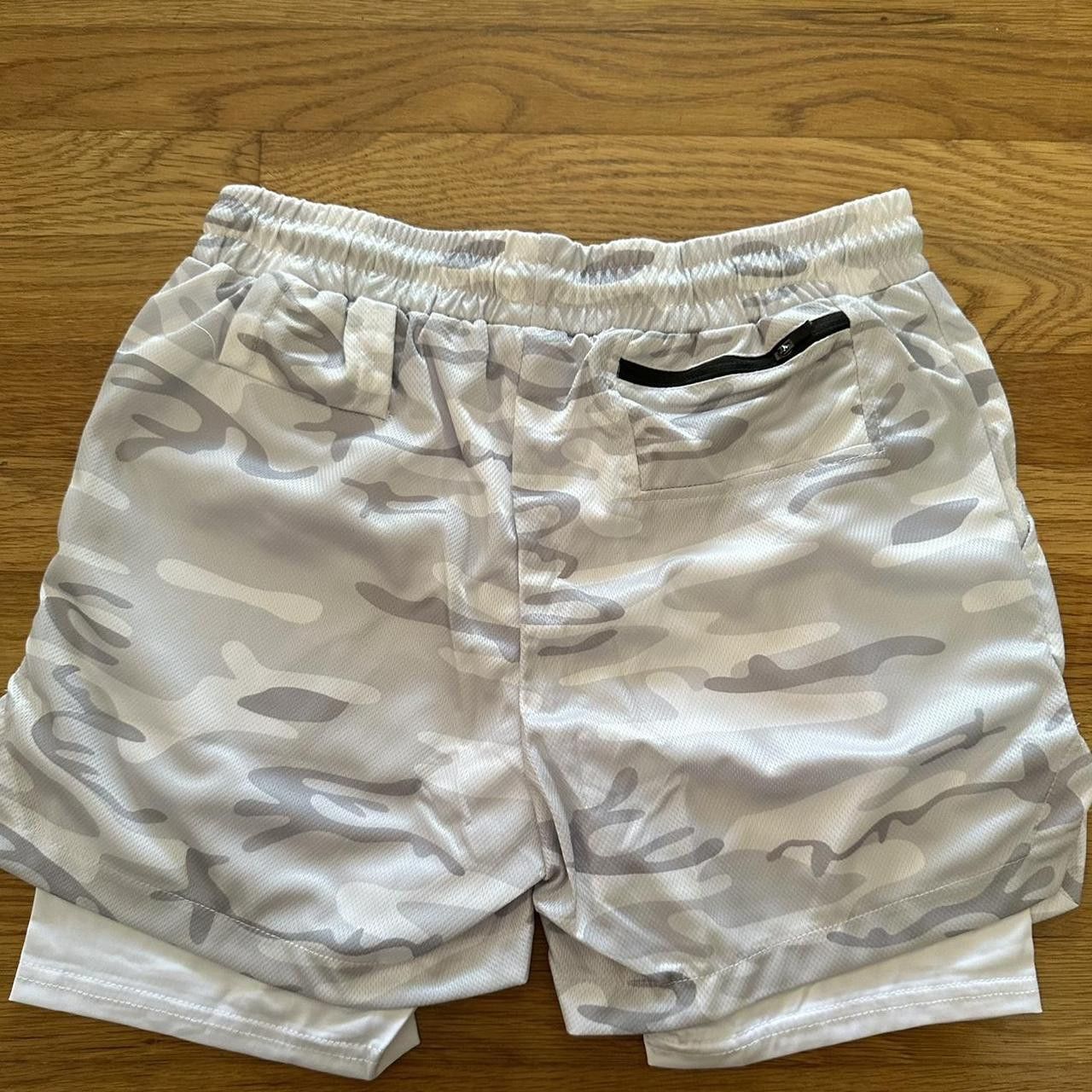 Other Camouflage Athletic Shorts Size US 30 / EU 46 - 4 Thumbnail