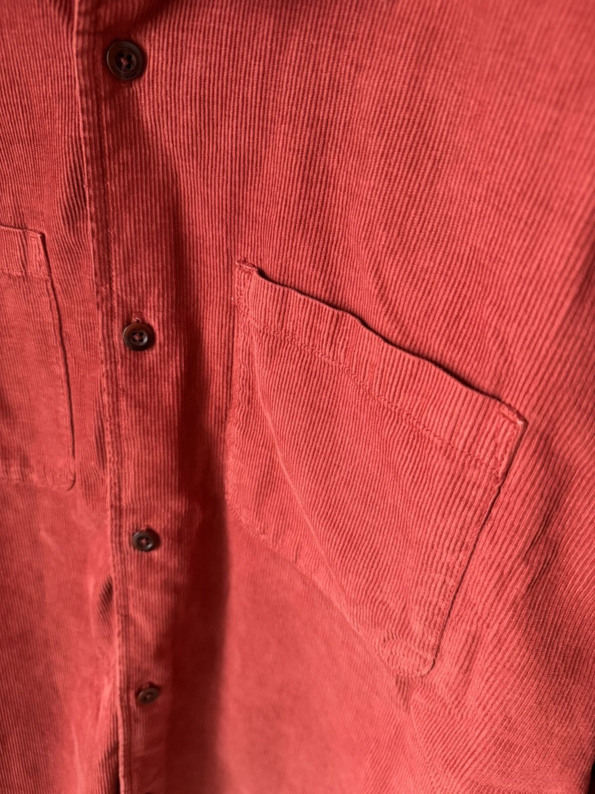 Outerknown Outerknown Townes Curduroy Shirt in Henna (M) Size US M / EU 48-50 / 2 - 2 Thumbnail