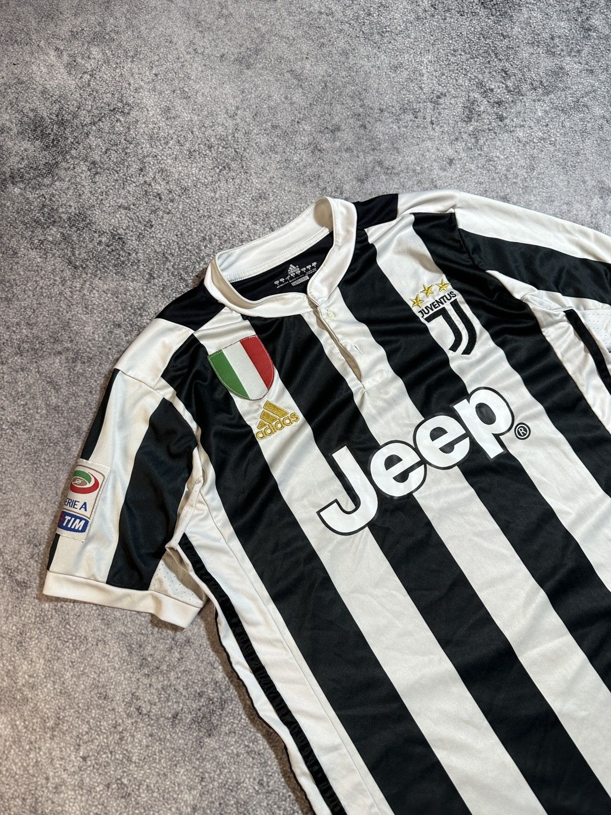 Adidas Adidas Juventus Soccer Jersey Blokecore Rare Style Casual S Size US S / EU 44-46 / 1 - 3 Thumbnail