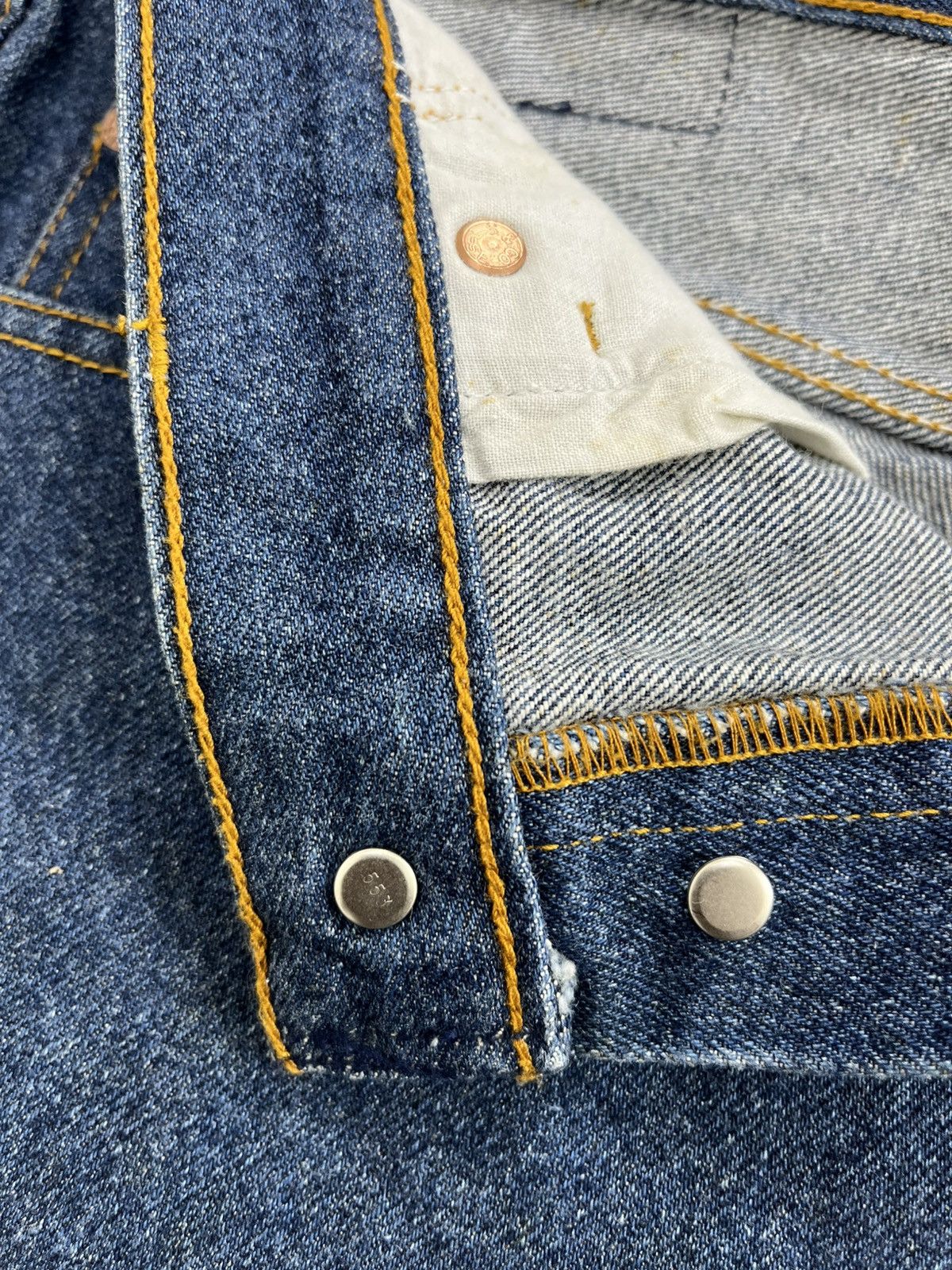 Levi's Vintage Clothing 🇺🇸1990s Vintage Levis 501 31x34 Straight Leg Blue Jeans Size US 30 / EU 46 - 8 Thumbnail