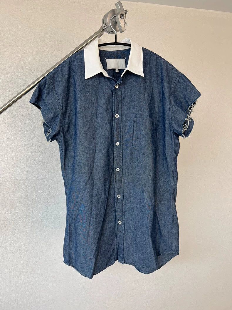 Maison Margiela Maison Margiela Size 36 White label denim short-sleeved shi Size US XS / EU 42 / 0 - 2 Thumbnail