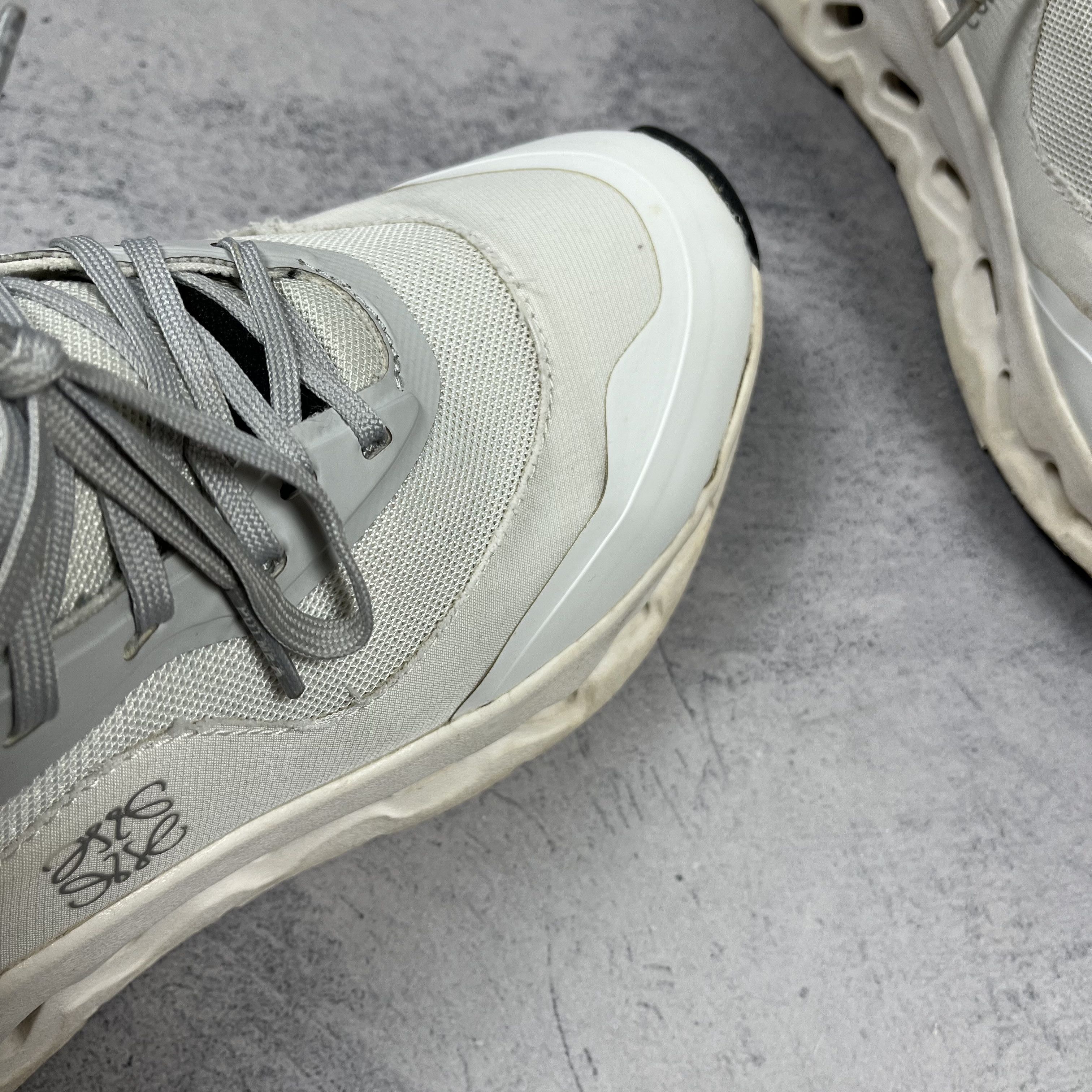 On On Running X Loewe Cloudtlit 2.0 Low Top Sneakers Size US 7 / IT 37 - 16 Thumbnail