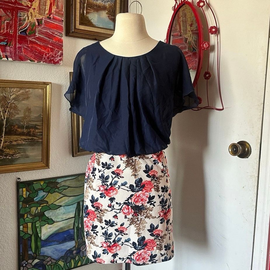 Other fashion magazine blue white floral dress Size L / US 10 / IT 46 - 1 Thumbnail
