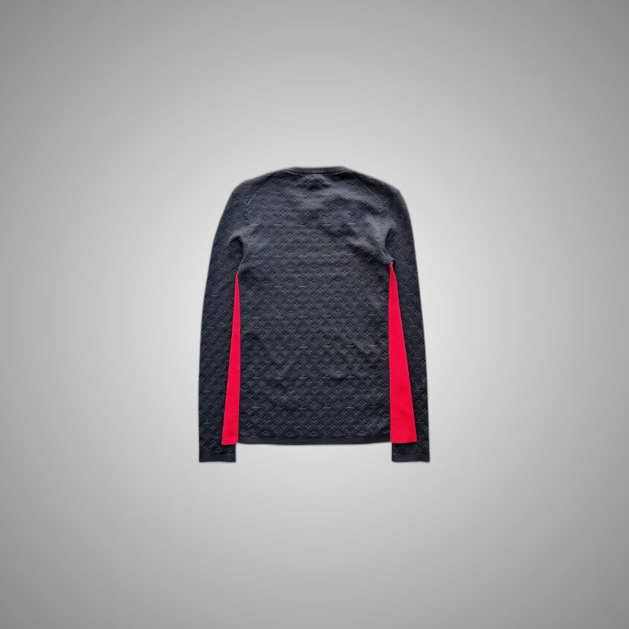 Louis Vuitton LOUIS VUITTON BLACK & RED MONOGRAM WOMEN'S SWEATER Size US XS / EU 42 / 0 - 2 Thumbnail