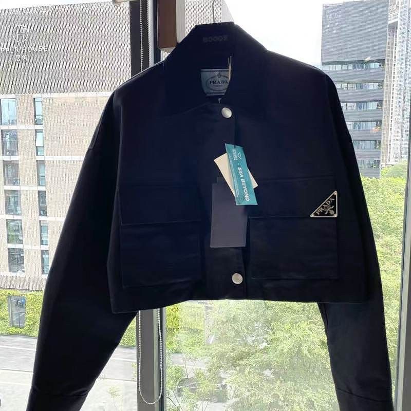 Prada Prada Triangle Logo Nylon Jacket Size 36 Size XS / US 0-2 / IT 36-38 - 1 Thumbnail