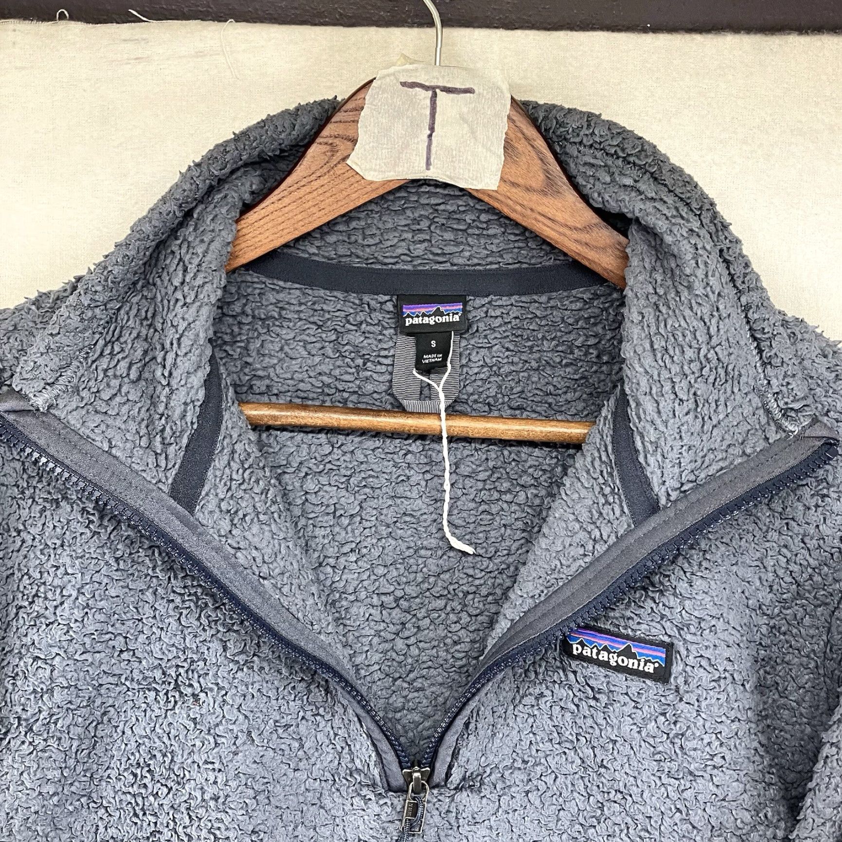 Patagonia Patagonia Mens Gray Sherpa Fleece 1/2 Zip Pullover Sweatshirt Long Sleeve Mock Neck Logo Outdoor Retro Athletic Fit S Regular Size US S / EU 44-46 / 1 - 4 Thumbnail