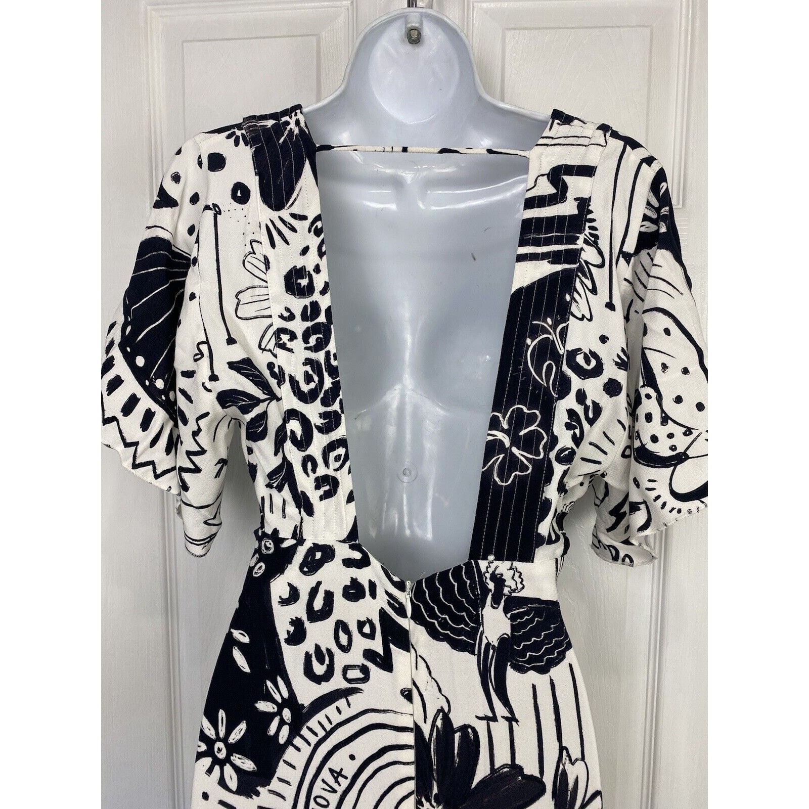 Farm Rio Farm Rio Maxi Dress V-Neck Black White Alien UFO Tropical Size S / US 4 / IT 40 - 11 Thumbnail