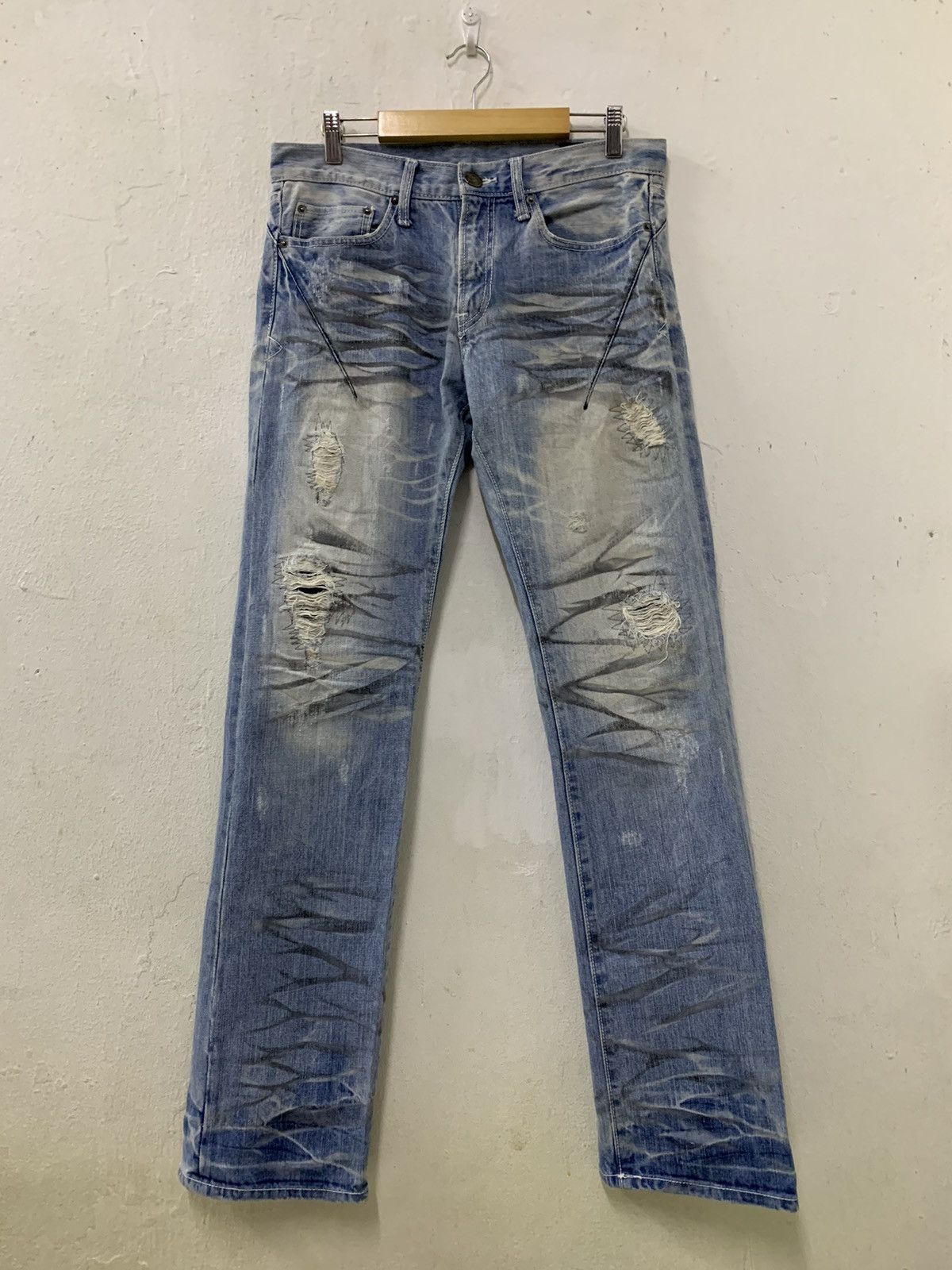 Semantic Design Distressed Denim