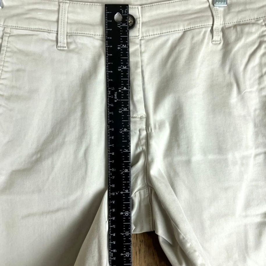 Tommy Bahama Tommy Bahama Womens Shorts Beige Midi Chino Island Life Stretch 4 Size 27" / US 4 / IT 40 - 7 Thumbnail