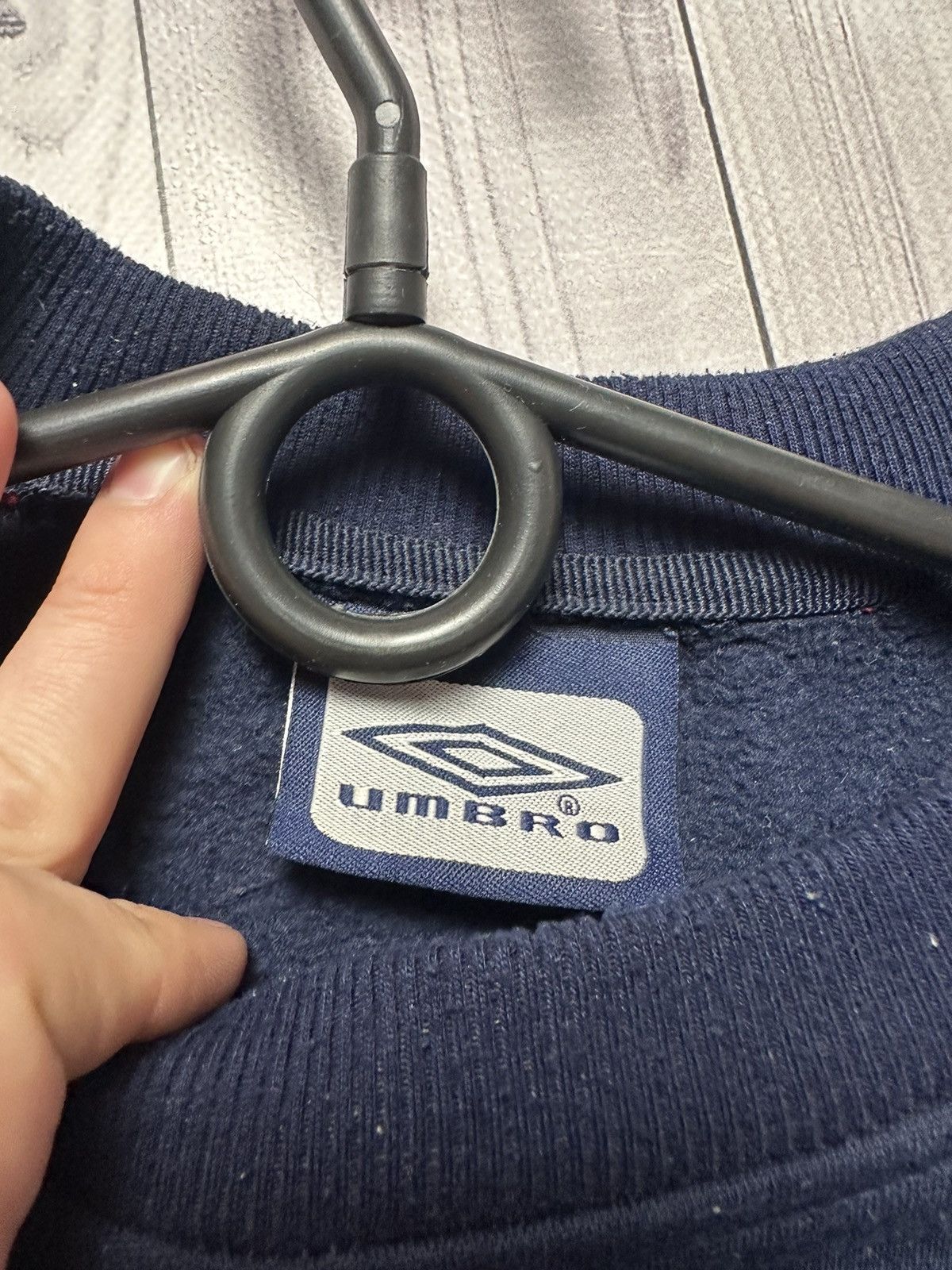 Umbro × Vintage Vintage Umbro Sweatshirt Vodafone big logo size L rare Size US L / EU 52-54 / 3 - 5 Thumbnail