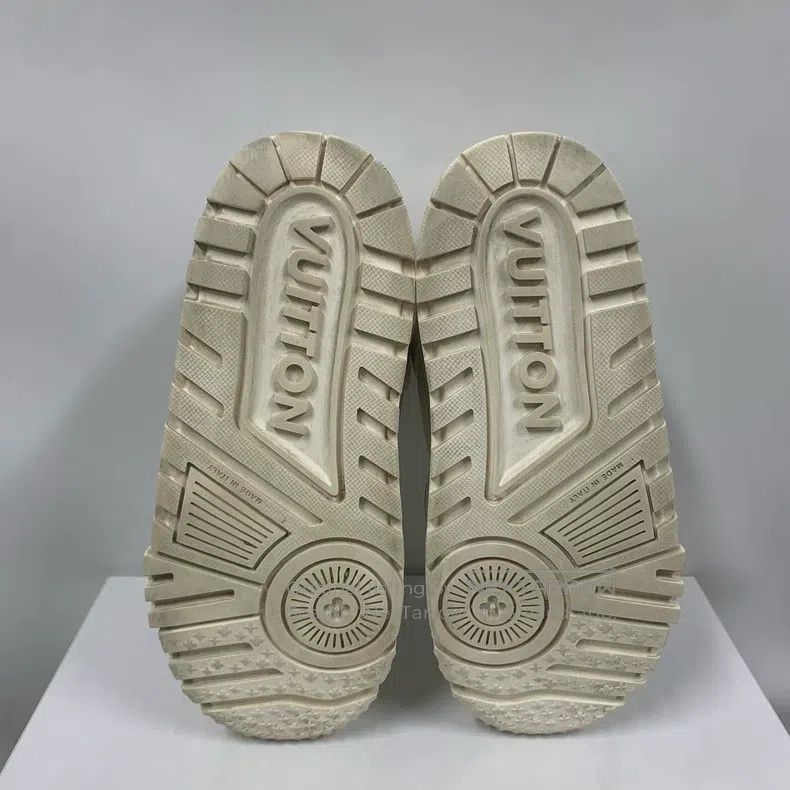 Louis Vuitton Louis Vuitton Trainer White Fat Ding shoes Size US 6.5 / EU 39-40 - 7 Thumbnail