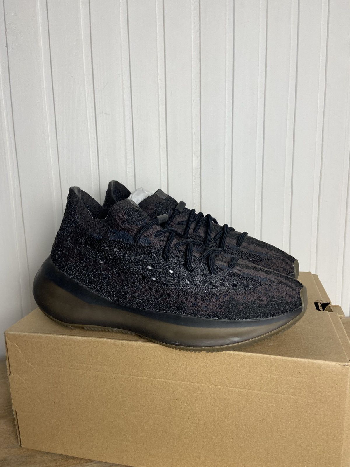 Adidas Used adidas Yeezy Boost 380 "Onyx Reflective" size 9,5US Size US 9.5 / EU 42-43 - 3 Thumbnail