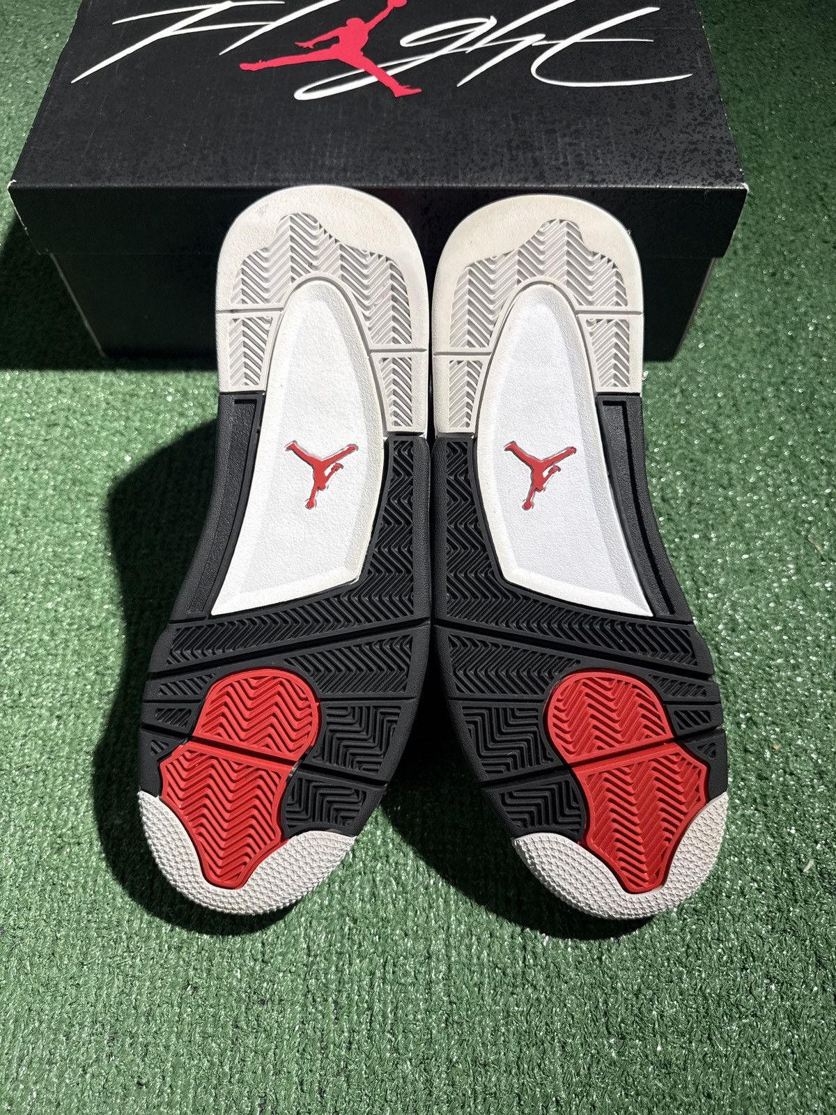 Jordan Brand Jordan 4 red cement Size US 11.5 / EU 44-45 - 5 Thumbnail