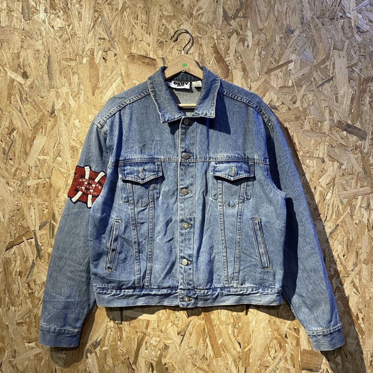 DKNY × Vintage Rare 90s Vintage DKNY AMERICAN ATHLETIC NYC Jeans Jackets Size US M / EU 48-50 / 2 - 2 Thumbnail