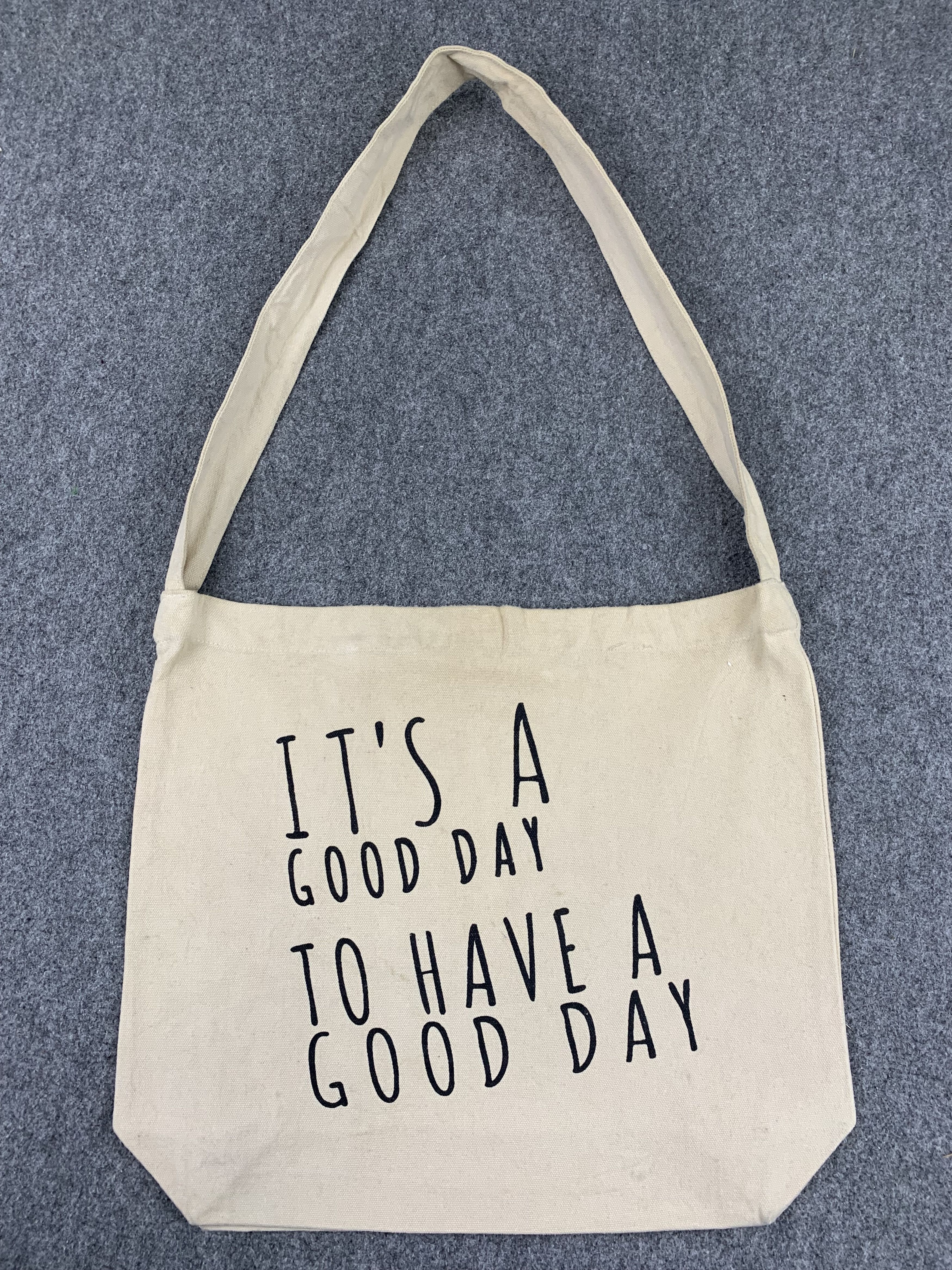 Japanese Brand Vintage Japanese Brand Wording Crossbody Tote Bag BG0054 Size ONE SIZE - 1 Thumbnail