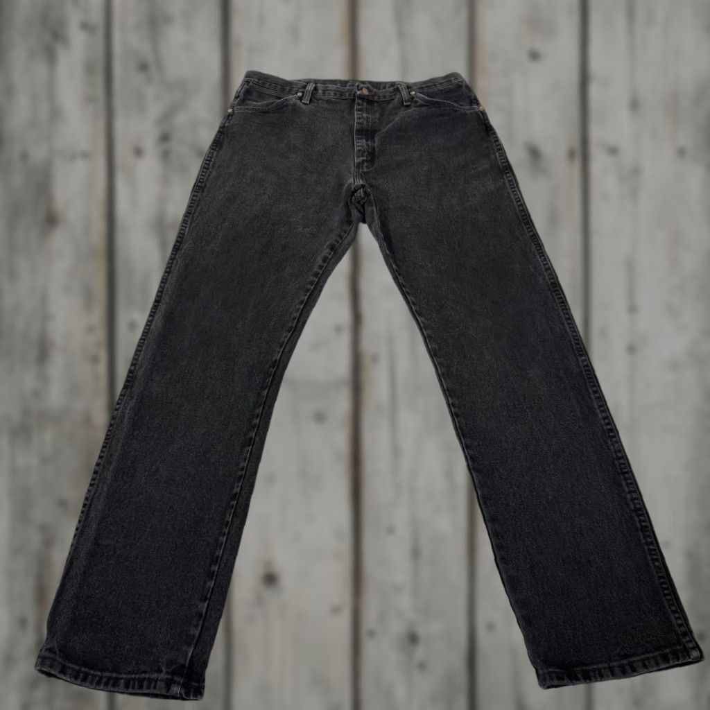 Wrangler Wrangler Jeans Mens 36x34 Black 13MWZ Straight Denim Pants Western Cowboy Cut Jeans Size US 36 / EU 52 - 1 Thumbnail