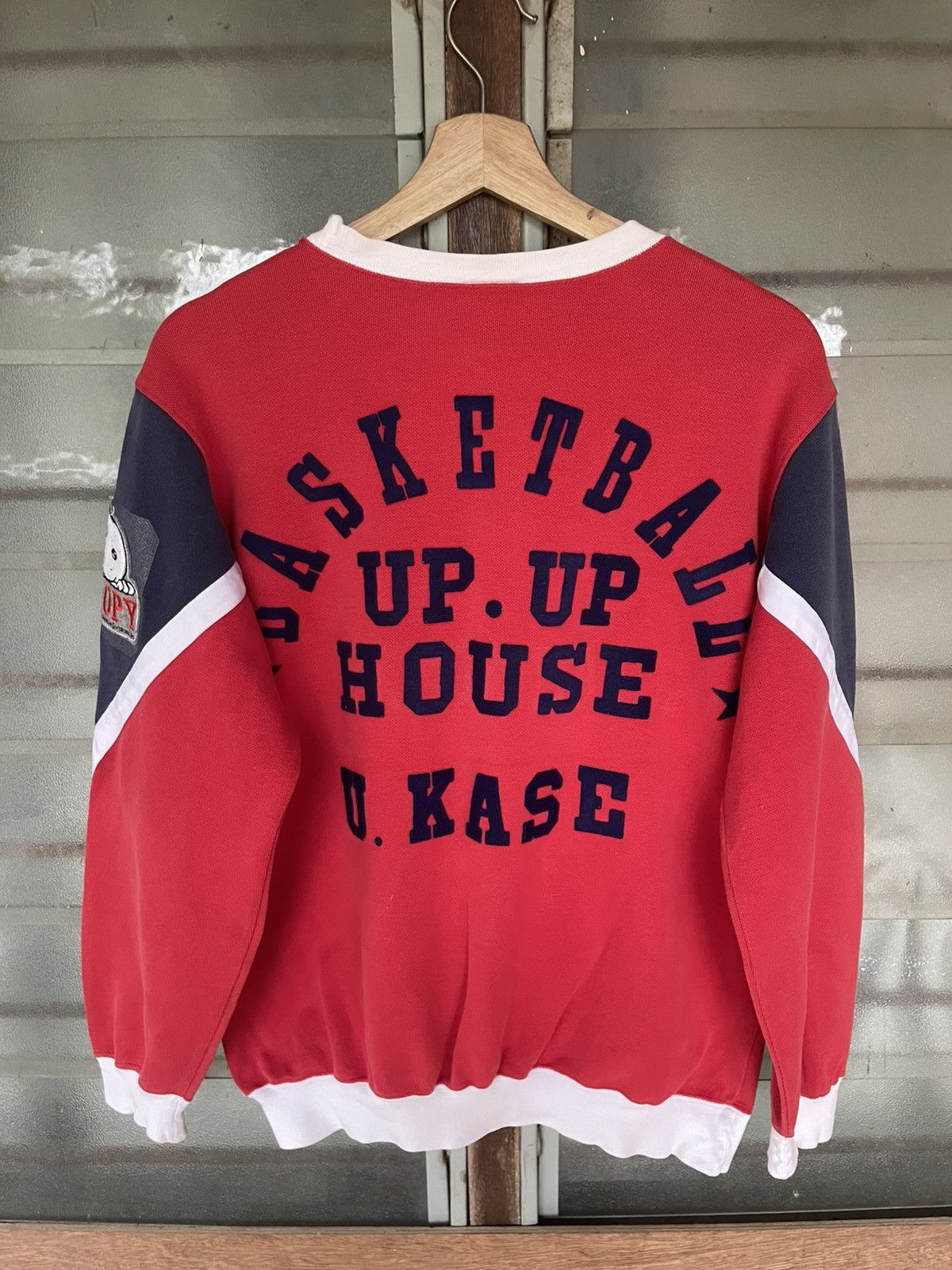 Nike Vintage 80's Nike Snoopy Basketball Up House U. Kase Size US L / EU 52-54 / 3 - 12 Thumbnail