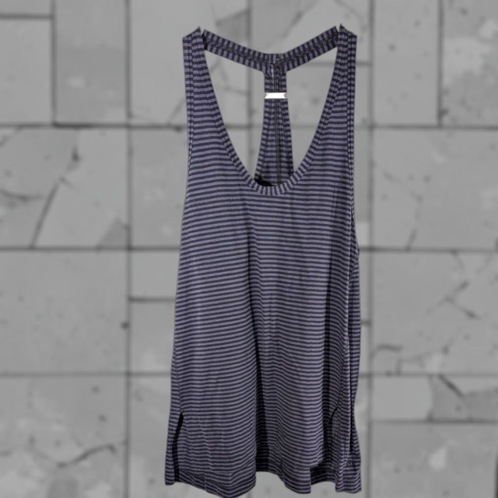 Lululemon Racerback Tank Top Womens Small Striped Blue Navy Horizontal Breathable Lightweight Workout Pullover Gym Yoga Crossfit Running