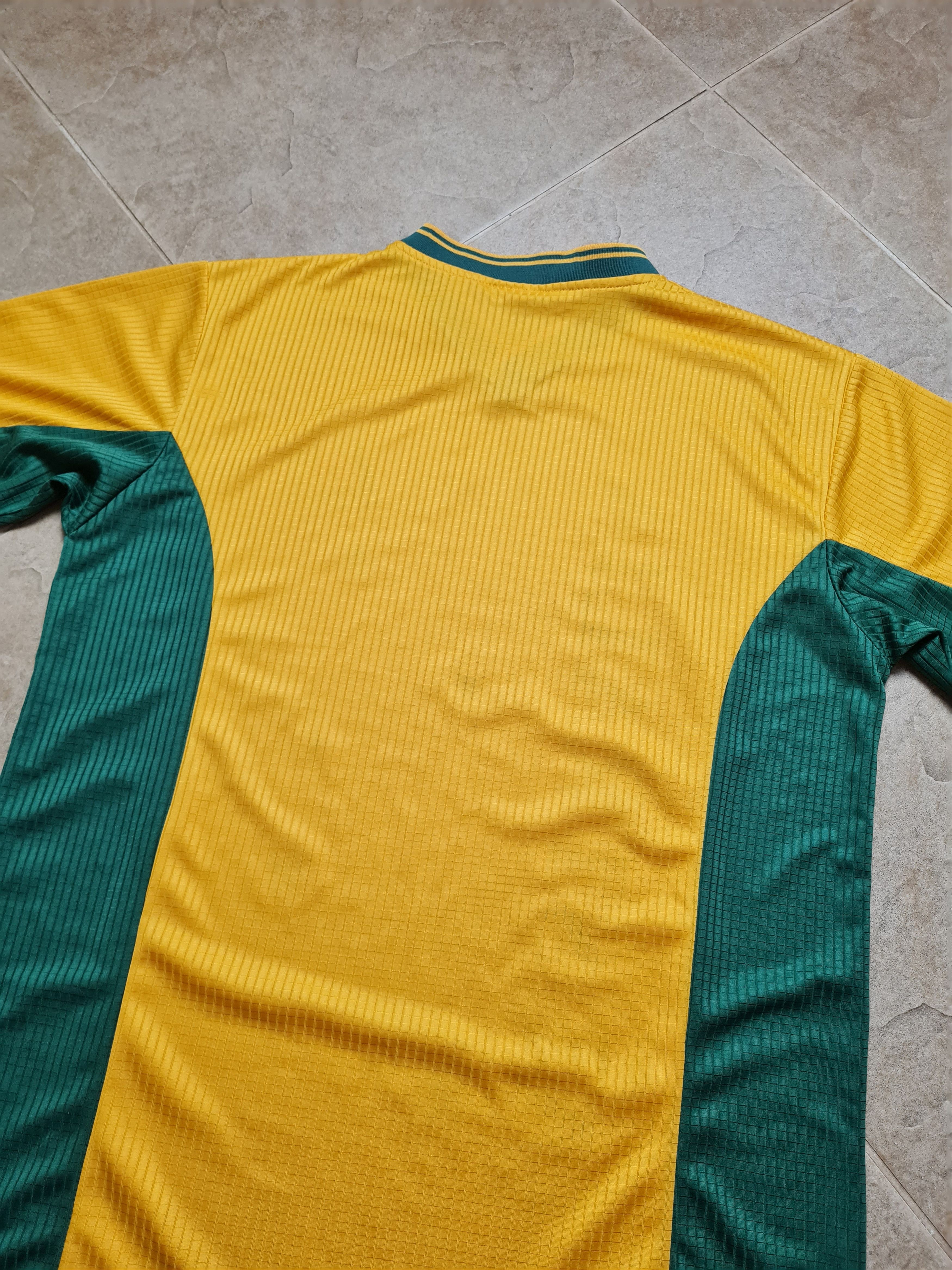 Other Jersey Australia National Football Mens Soccer Team Size L Size US L / EU 52-54 / 3 - 7 Thumbnail