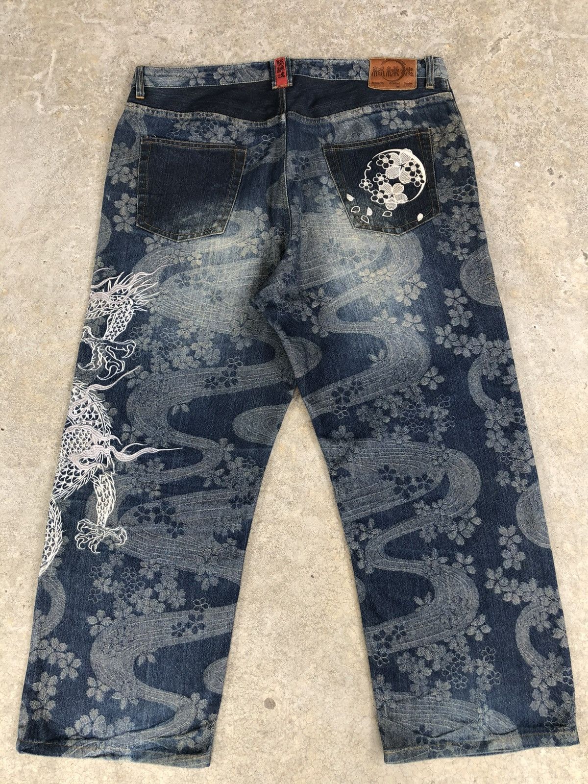Karakuri Tamashii Karakuri Tamashii Embroidered Jeans Distressed Jeans Size US 39 - 2 Thumbnail